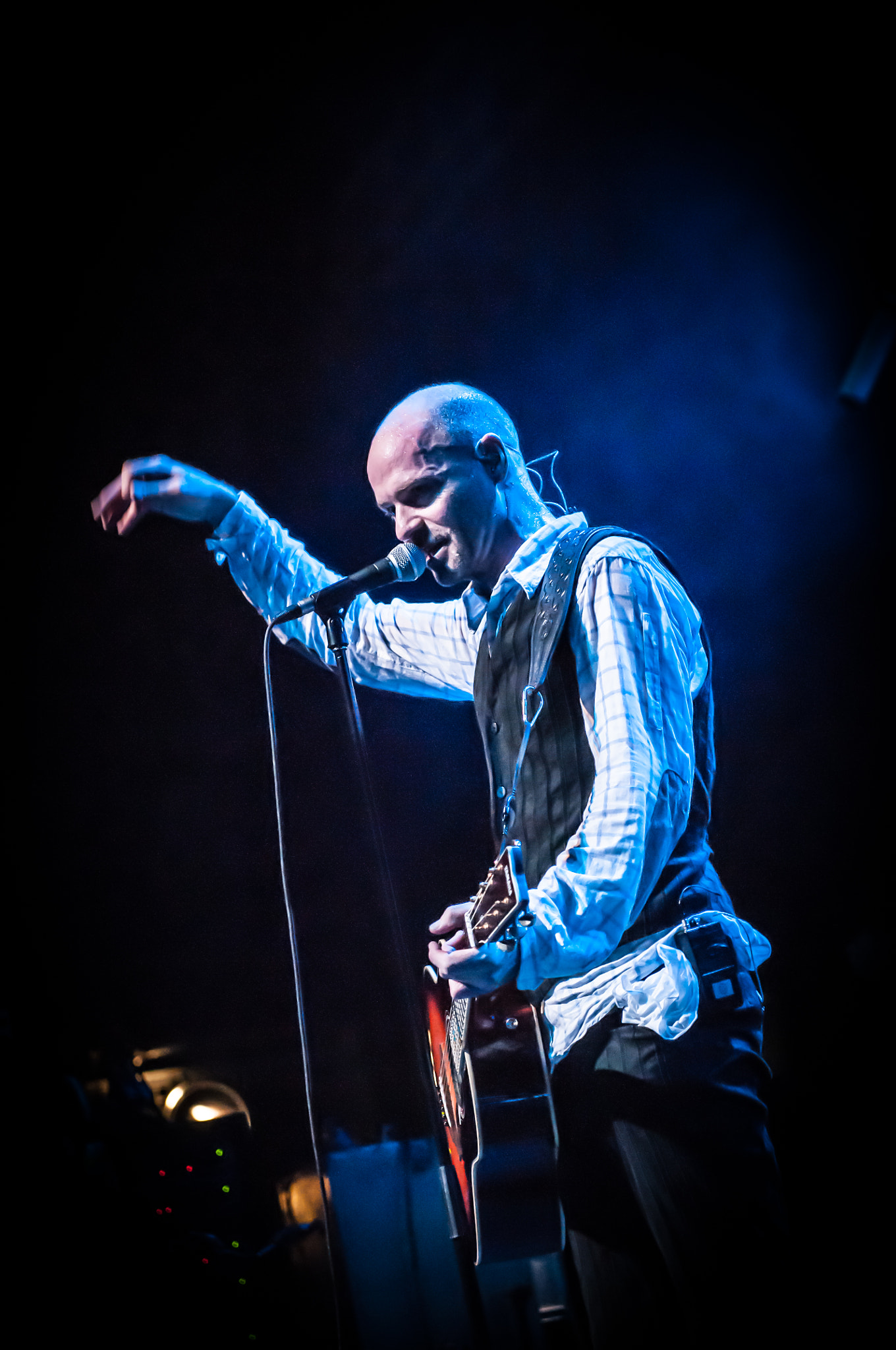 Nikon AF-S Nikkor 24-70mm F2.8G ED sample photo. Tragically hip effenaar photography