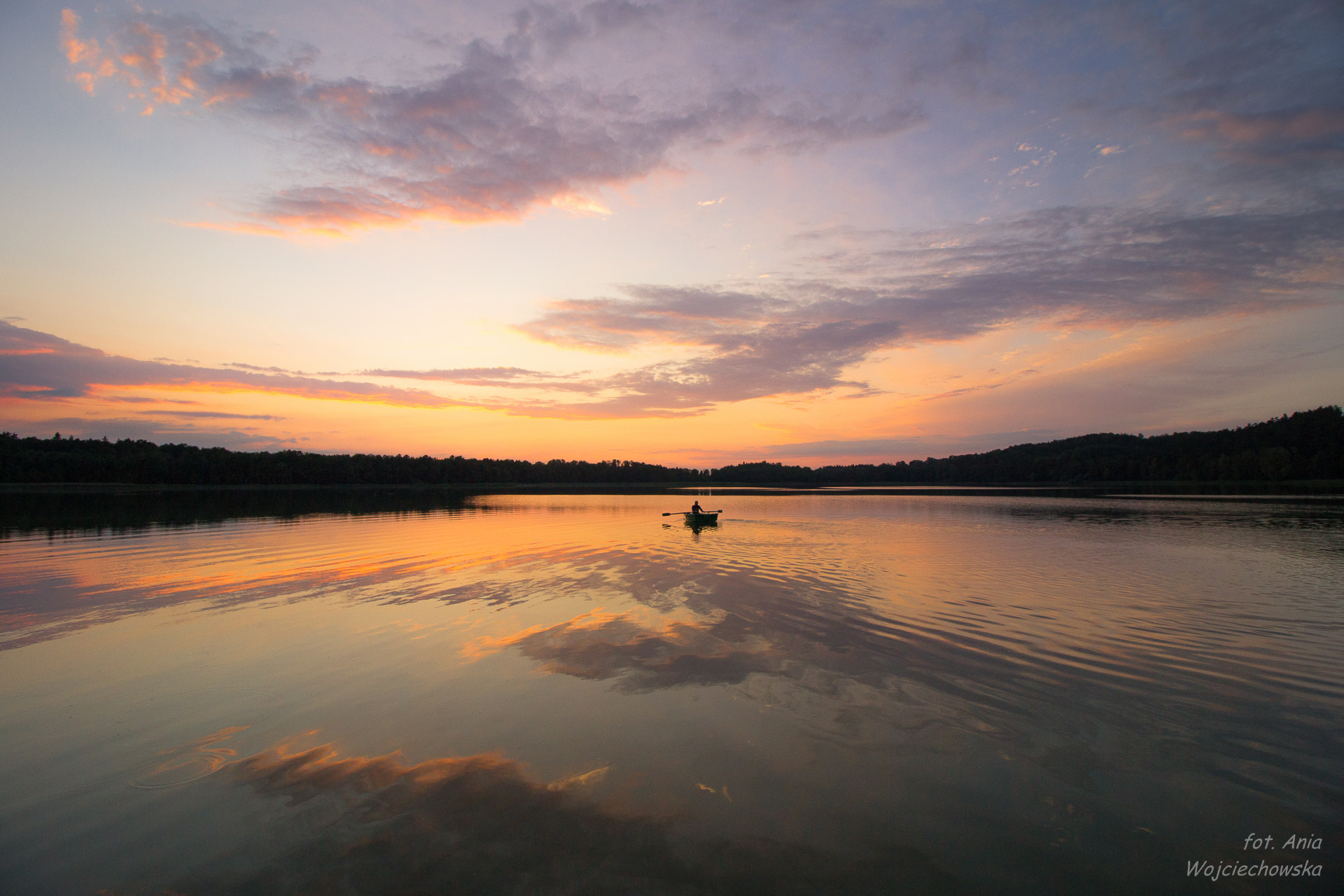 Canon EOS 600D (Rebel EOS T3i / EOS Kiss X5) sample photo. Sunset by the lake photography