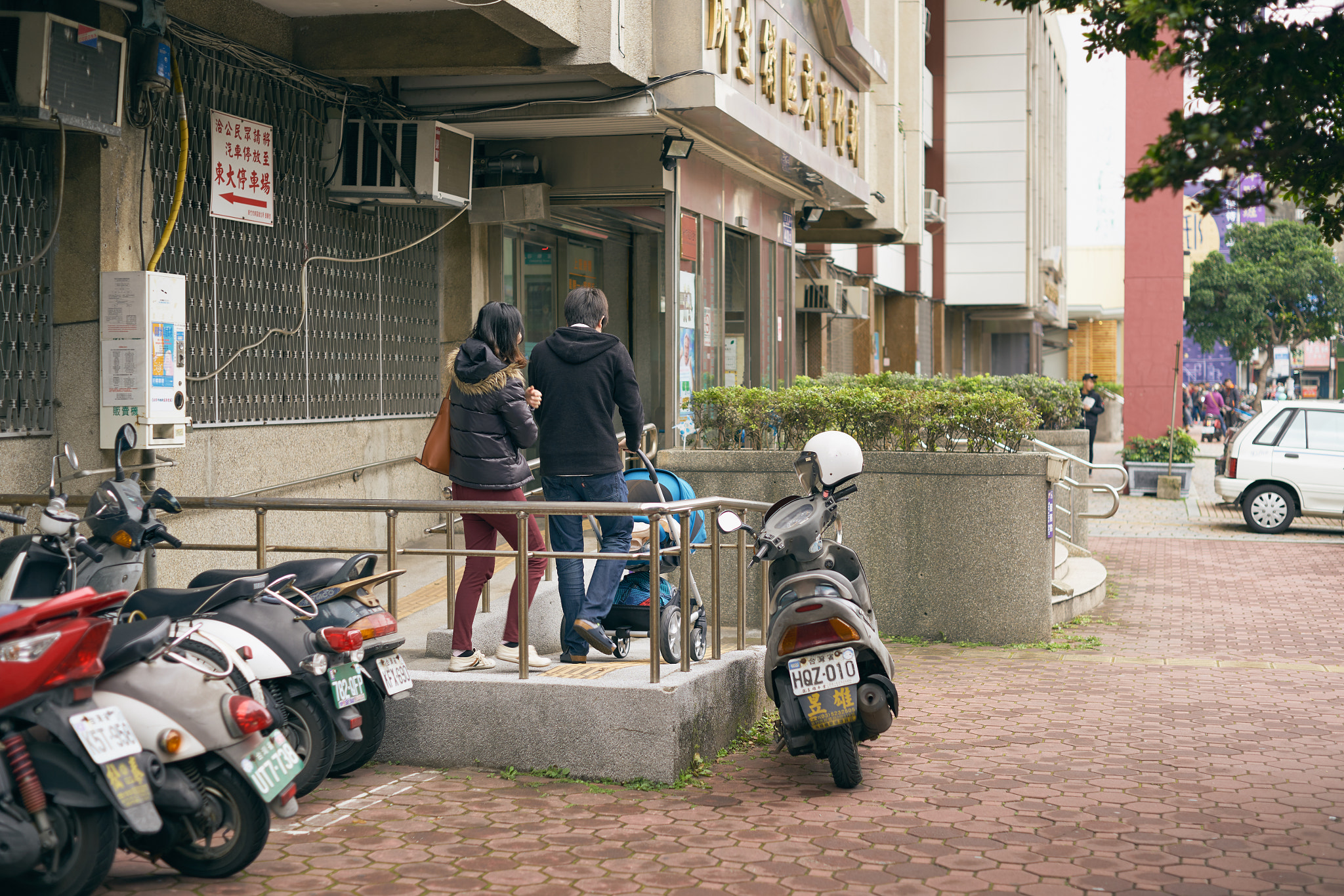 ZEISS Loxia 50mm F2 sample photo. 32424046370.jpg photography