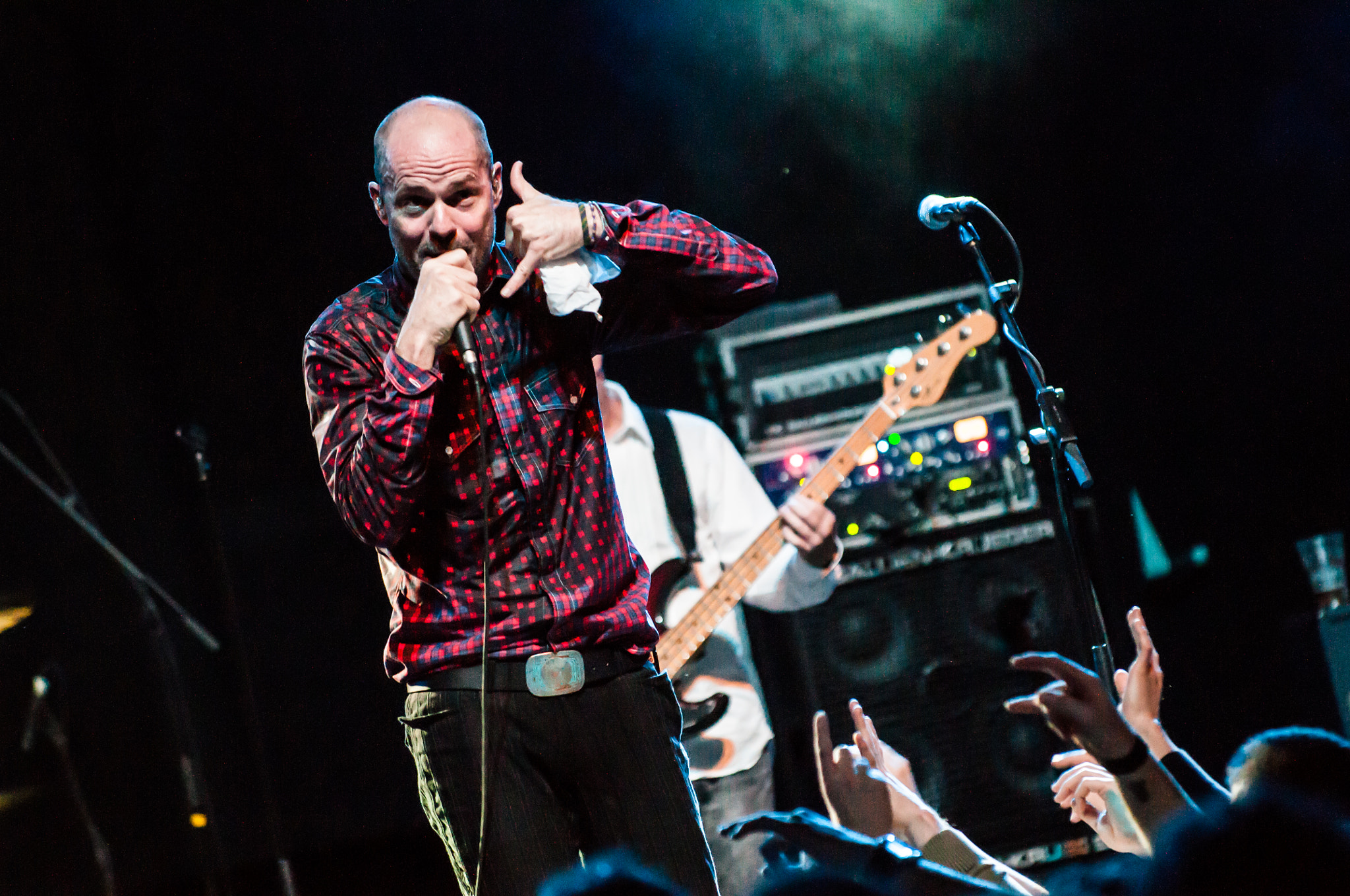 Nikon D300 + Nikon AF-S Nikkor 70-200mm F2.8G ED VR sample photo. Tragically hip effenaar photography