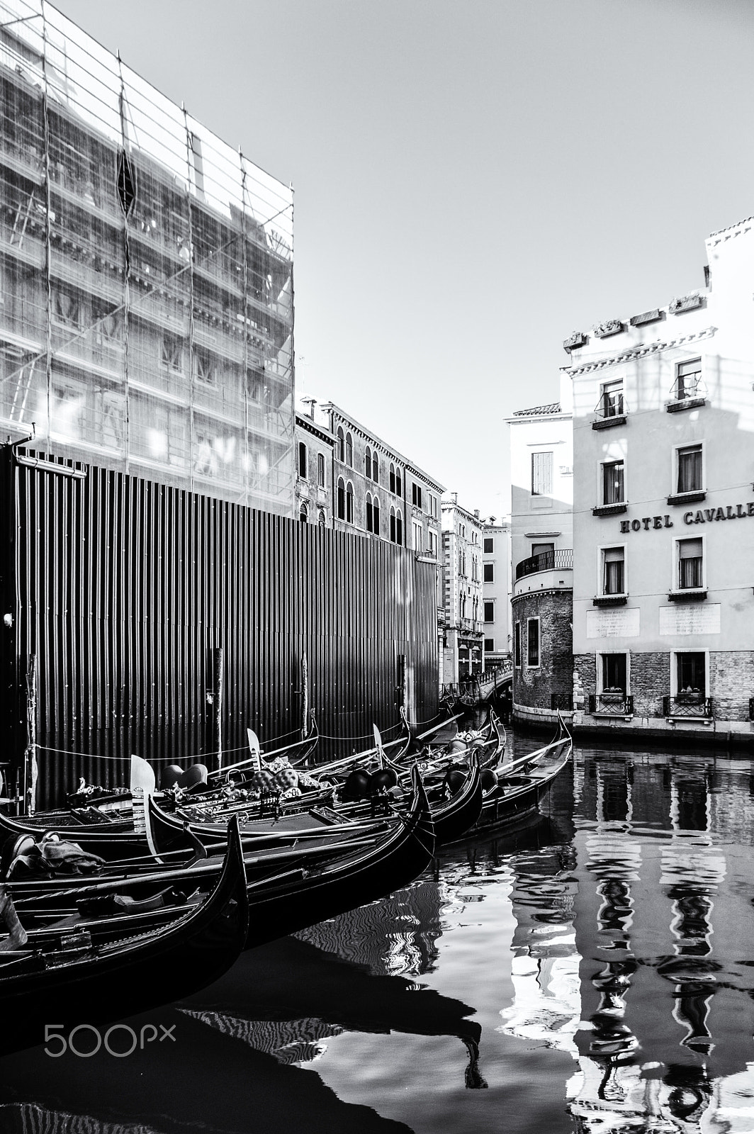 Pentax smc DA 18-55mm F3.5-5.6 AL WR sample photo. Canali di venezia photography
