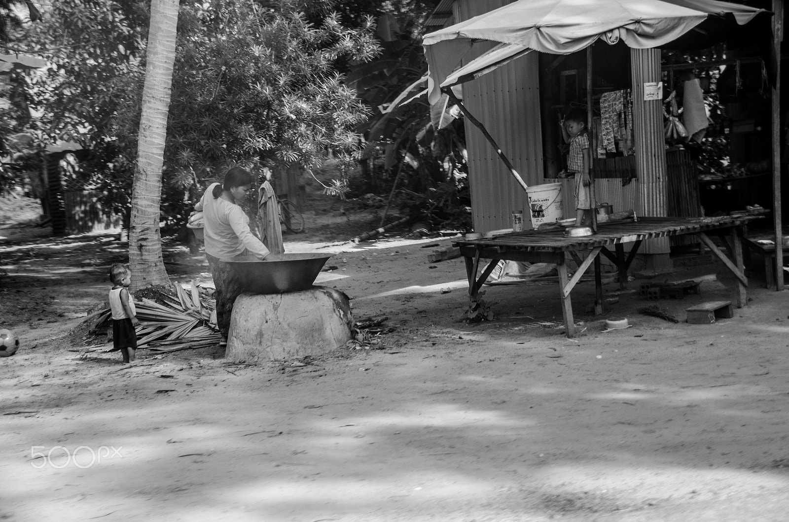 Sigma 18-250mm F3.5-6.3 DC Macro OS HSM sample photo. Not just temples in siem reap photography