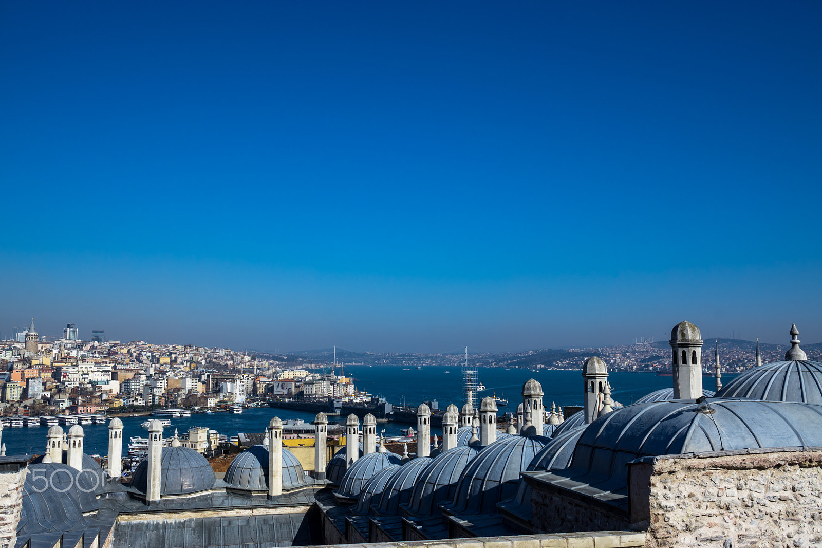 Sony Sonnar T* E 24mm F1.8 ZA sample photo. View from suleymaniye mosque at bosporus photography