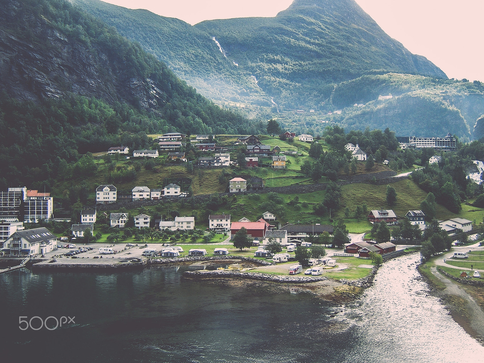 Fujifilm FinePix E510 sample photo. Geiranger; photography