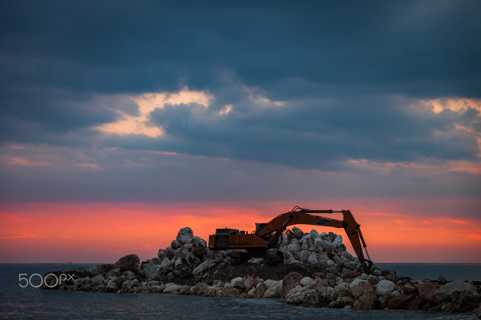 Sigma 24-105mm f/4 DG OS HSM | A sample photo. Perivolia sunset photography
