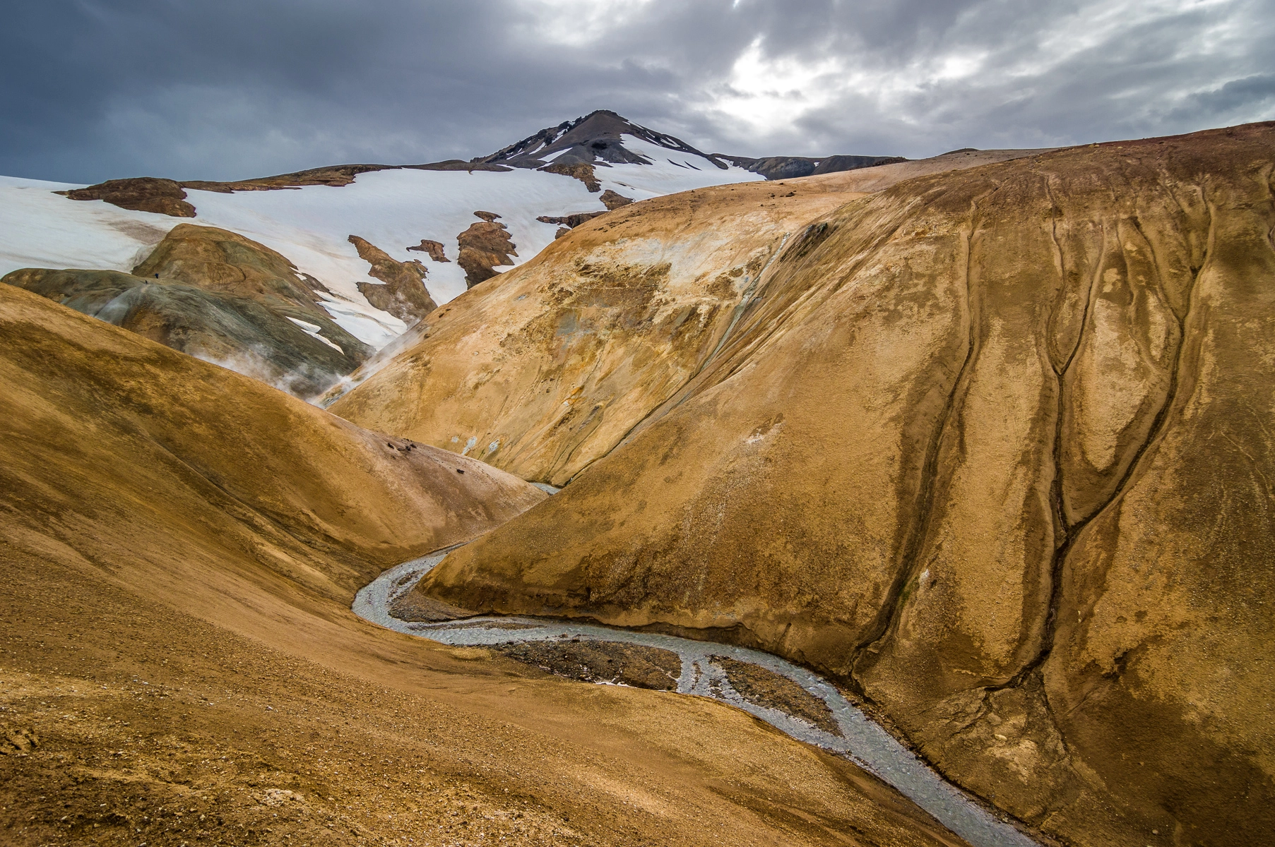 Pentax K-3 + Pentax smc DA 12-24mm F4.0 ED AL (IF) sample photo. The valley with the hot springs photography