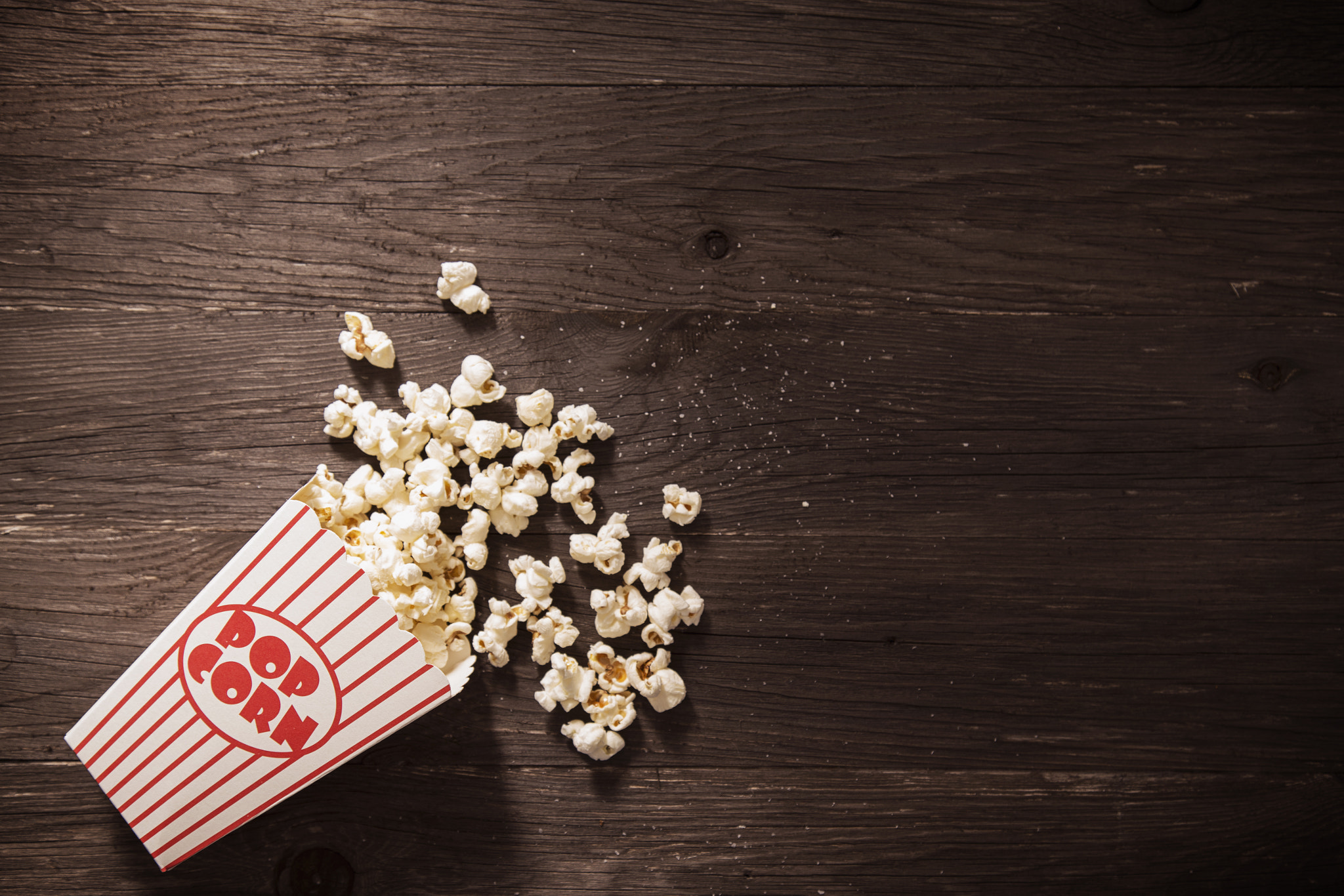 Canon EOS-1D X sample photo. Movie time popcorn photography