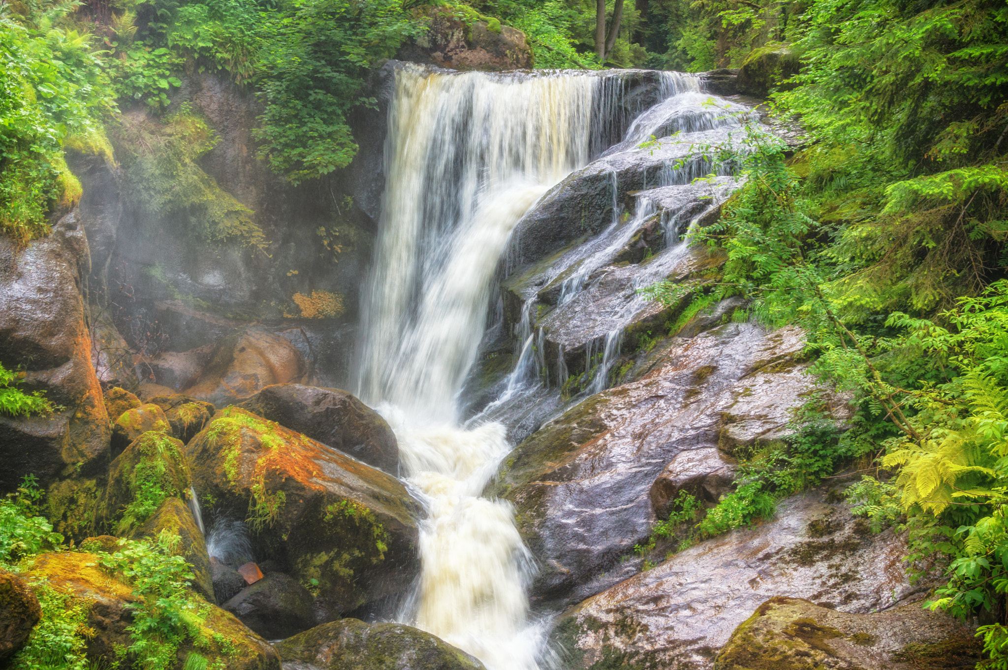 Sony SLT-A57 sample photo. Waterfall photography