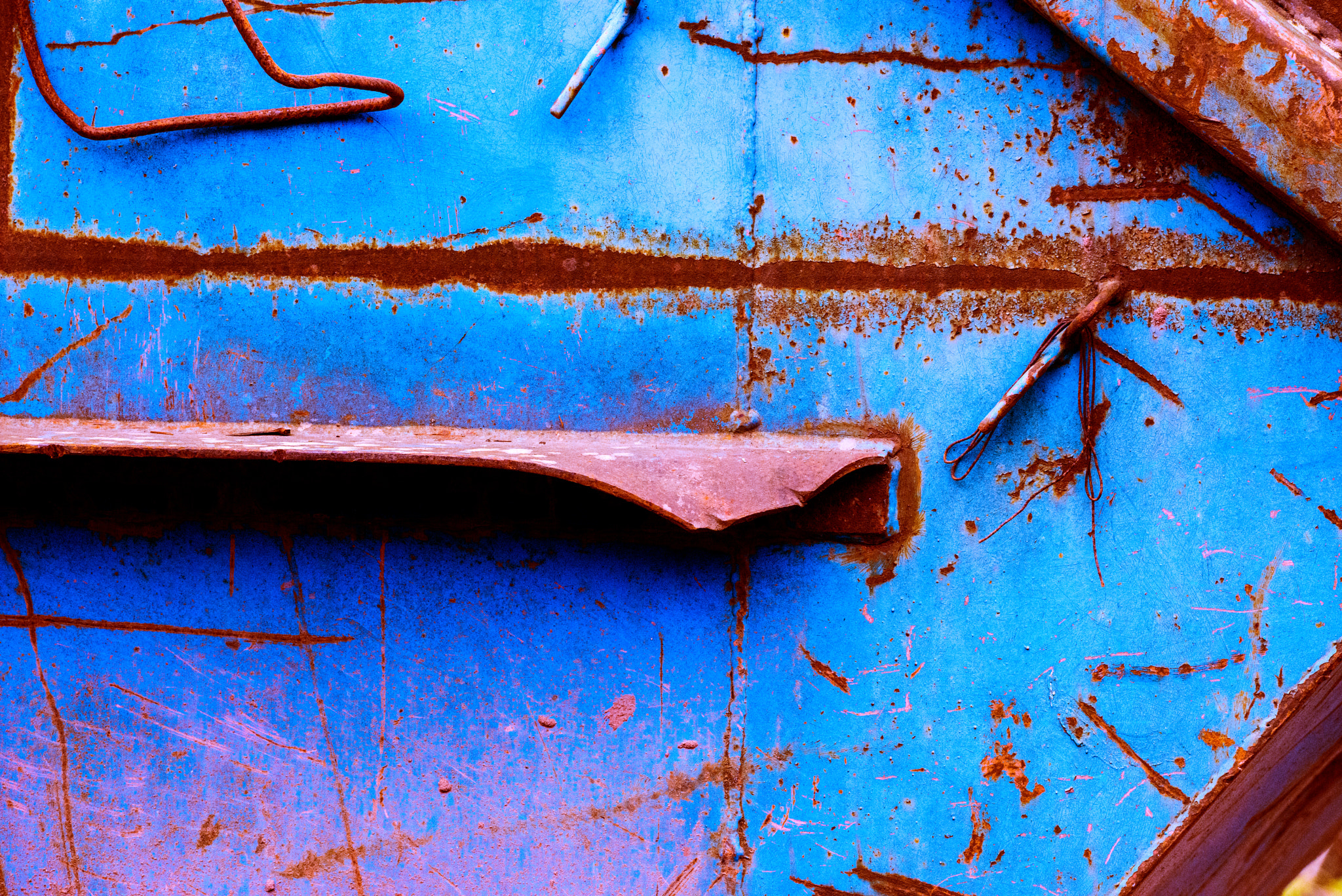 Sigma 150-600mm F5-6.3 DG OS HSM | C sample photo. Rusty details 3 photography