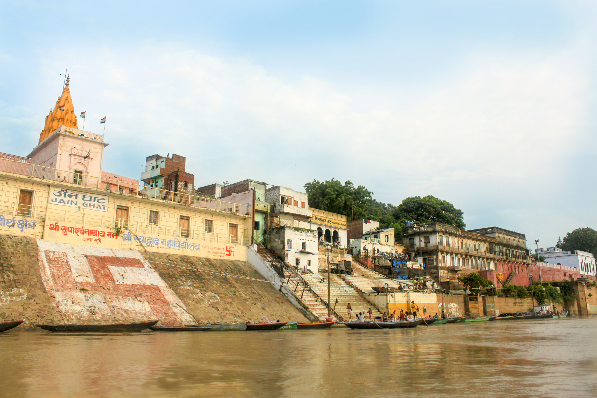Canon EOS 500D (EOS Rebel T1i / EOS Kiss X3) sample photo. Banks of the ganges photography