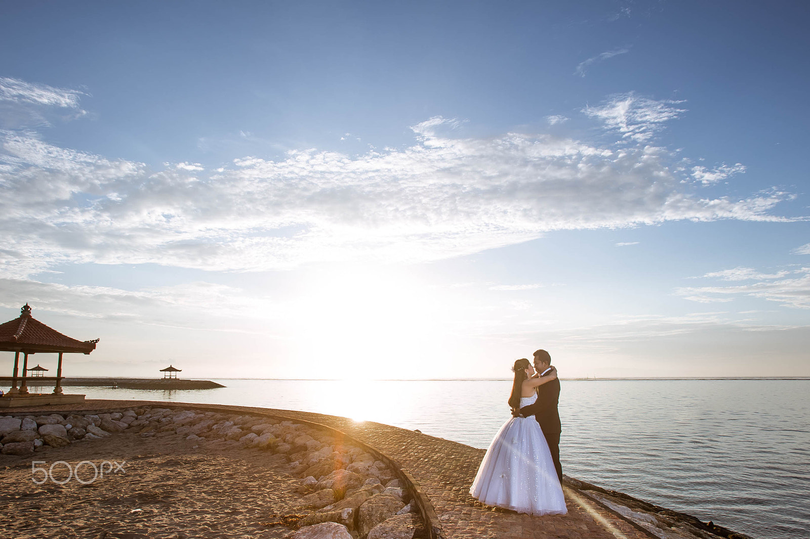 Canon EF 16-35mm F2.8L USM sample photo. (h+t) prewedding session at sanur photography