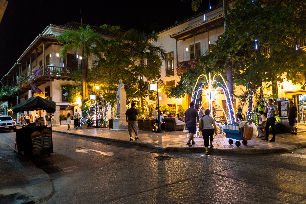 Sony SLT-A65 (SLT-A65V) sample photo. Plaza del estudiante. photography
