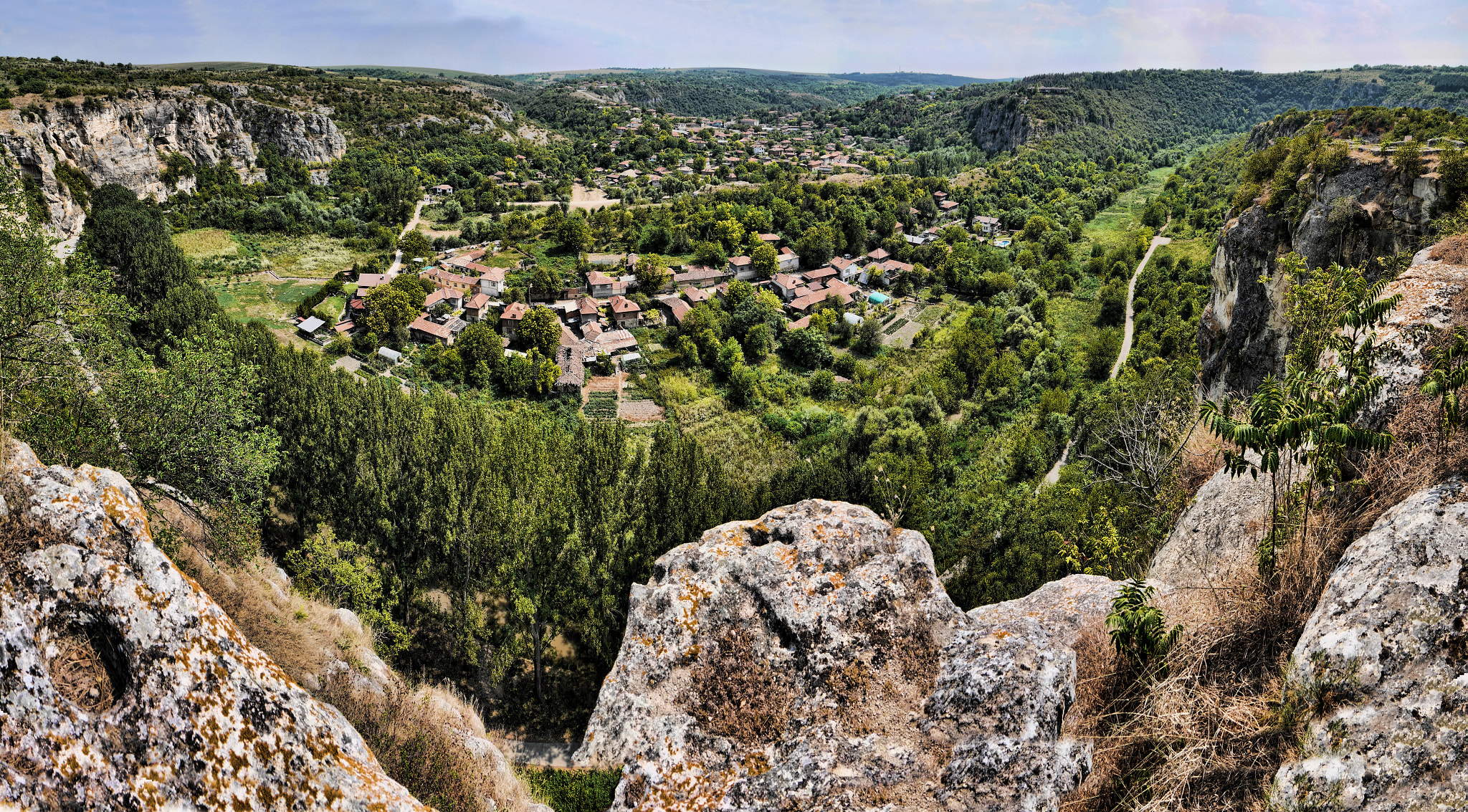 Panasonic Lumix DMC-GX7 sample photo. Cherven panorama photography