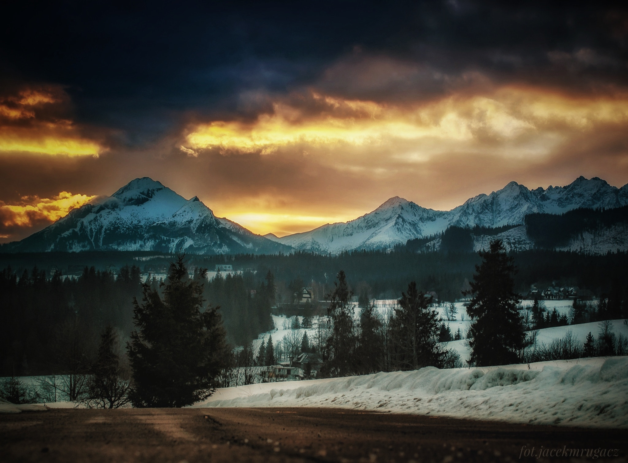 Sony Alpha DSLR-A330 sample photo. Tatry mountains photography