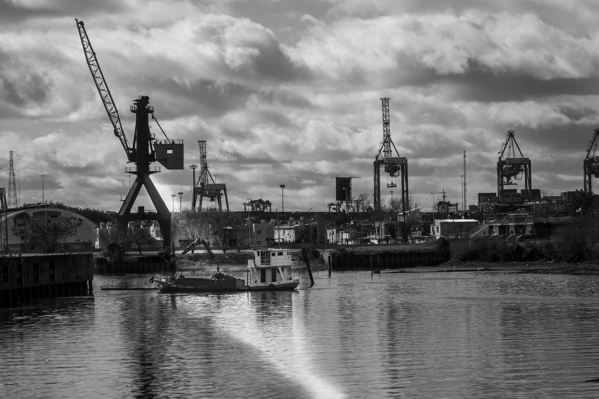 24-200mm F2.8 sample photo. El riachuelo ll photography