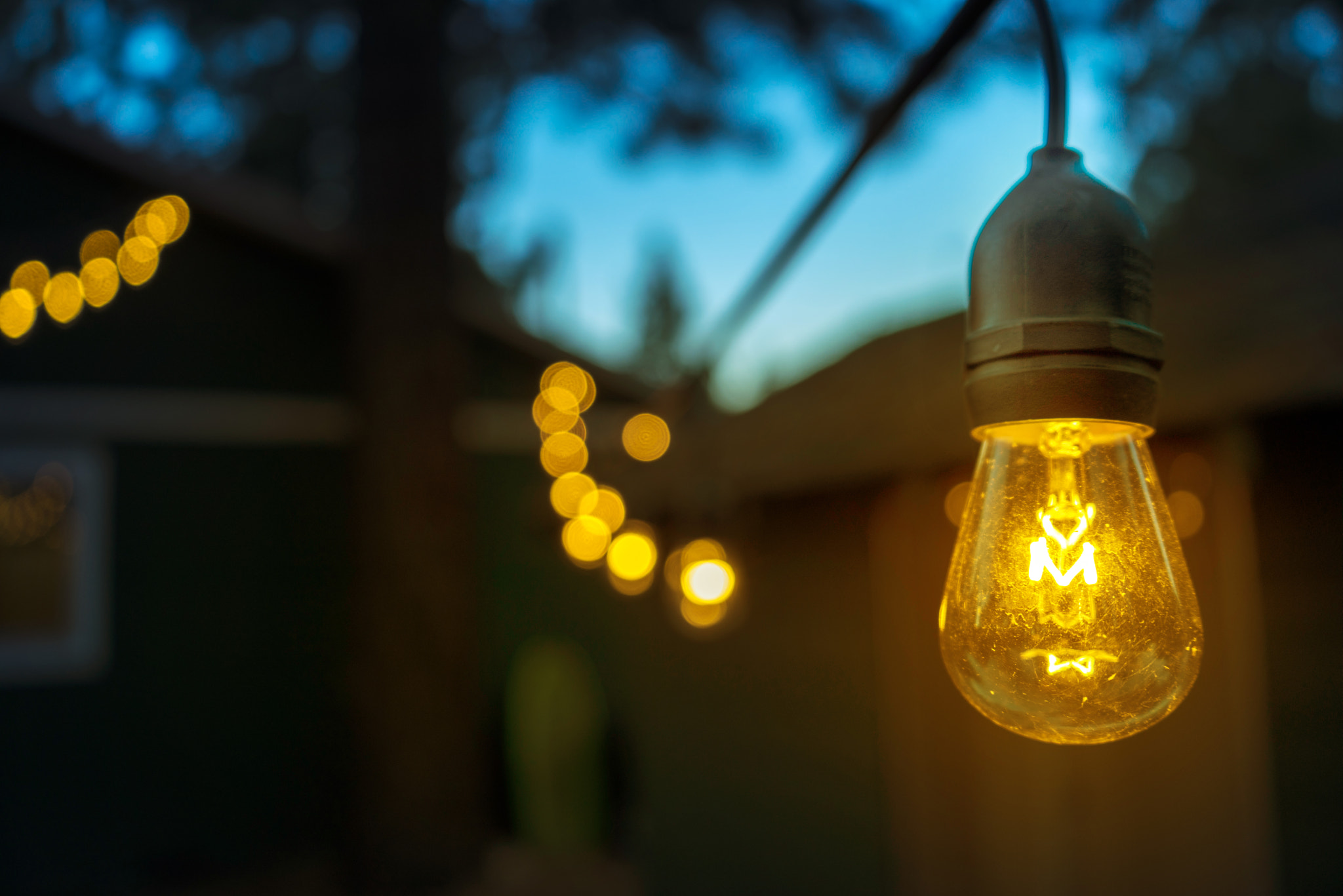 Sony a7R + Sony FE 28-70mm F3.5-5.6 OSS sample photo. Light at night photography