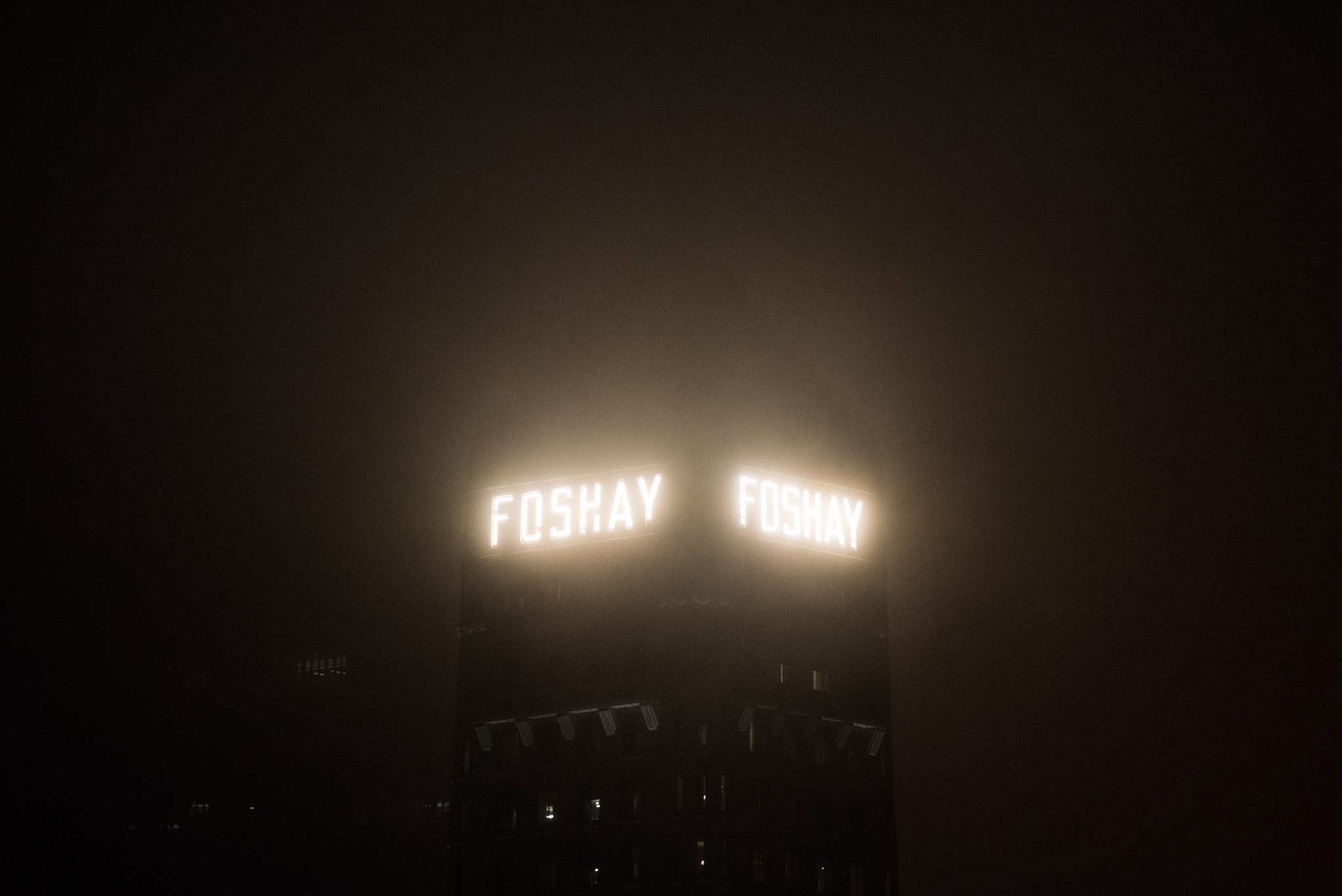 Nikon D810 sample photo. Foshay at night photography