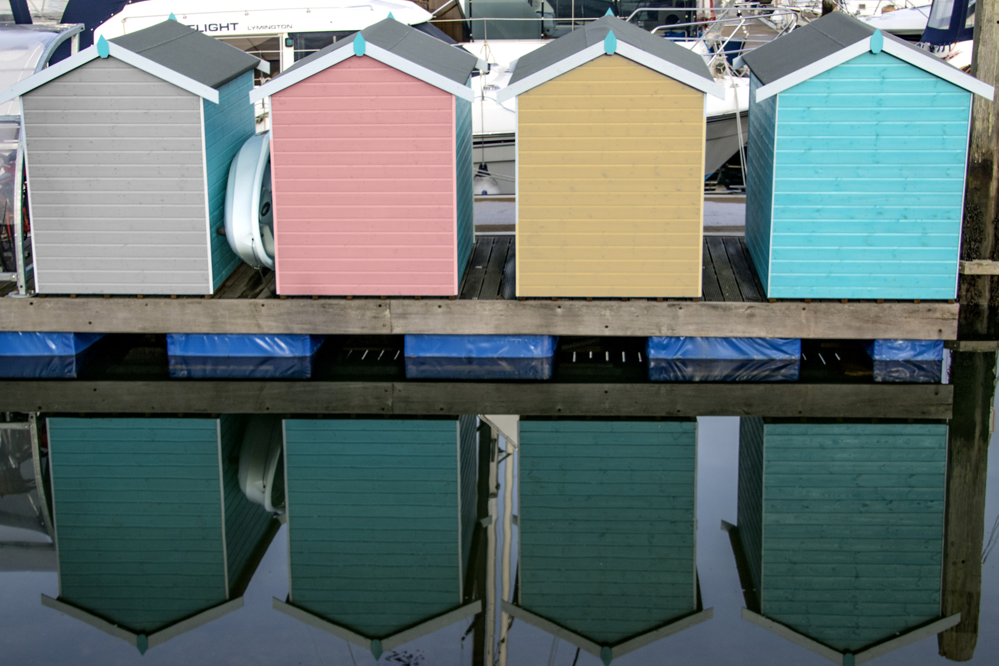 Canon EOS 750D (EOS Rebel T6i / EOS Kiss X8i) sample photo. Boat sheds photography