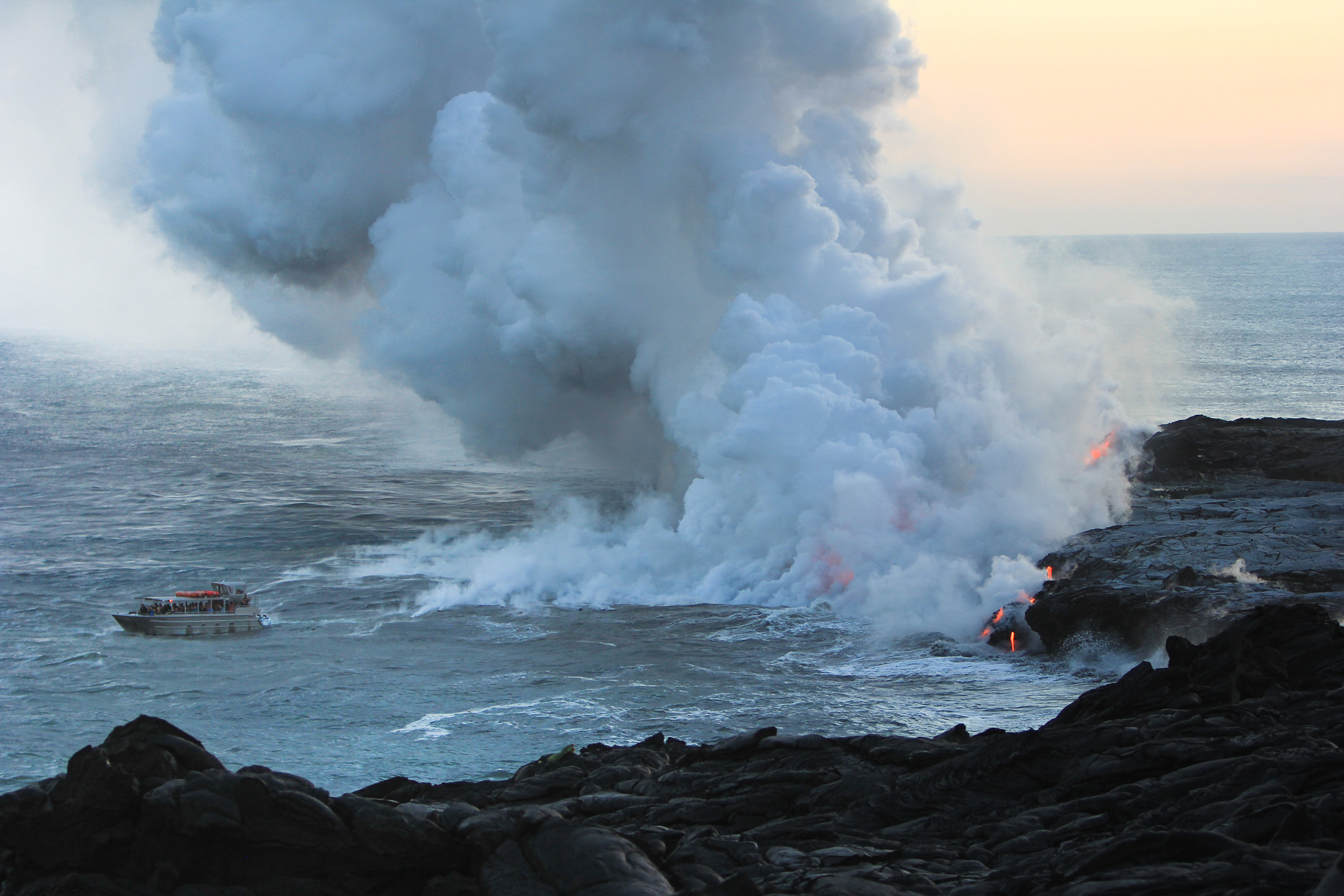 Canon EF 70-200mm F2.8L IS USM sample photo. Ocean entry photography