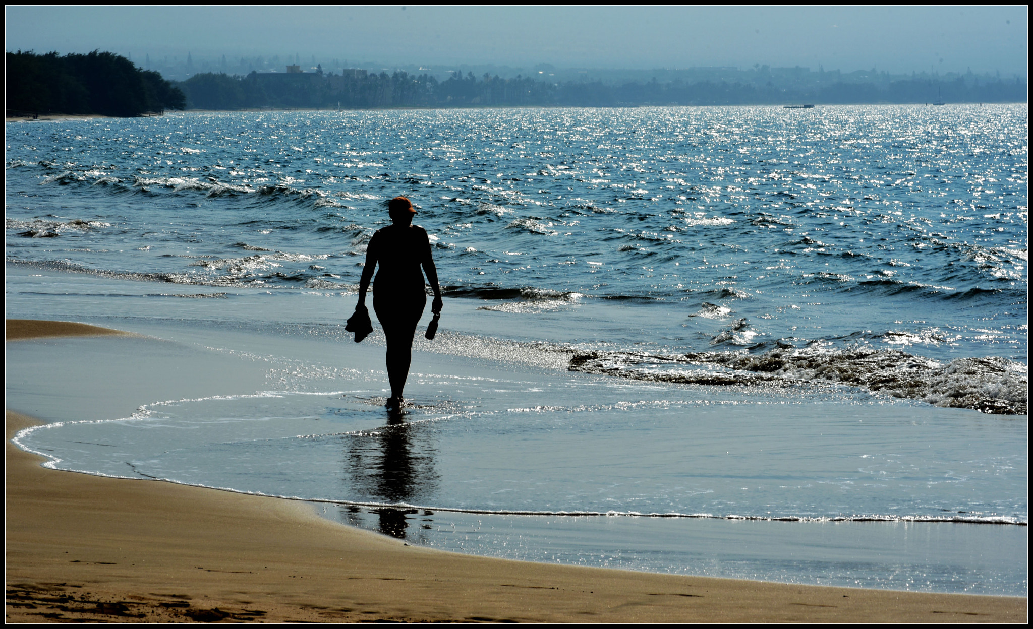 Nikon AF Nikkor 70-300mm F4-5.6G sample photo. Beach photography
