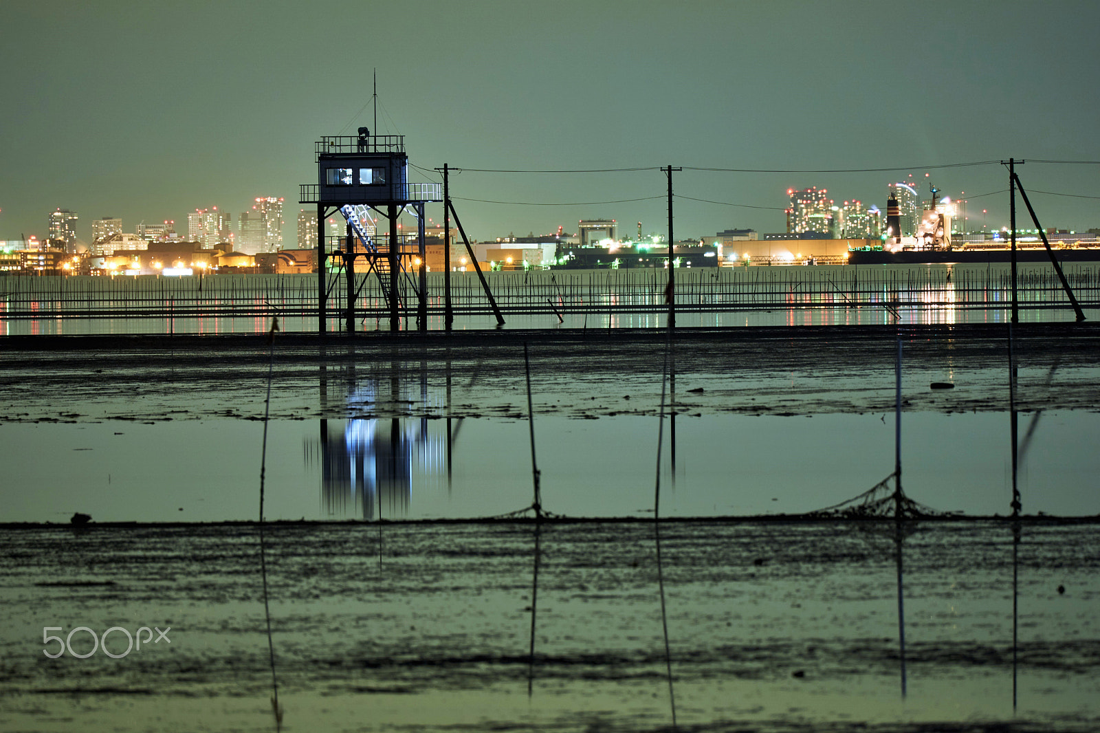 Sony a6000 + Sony FE 70-300mm F4.5-5.6 G OSS sample photo. 江川海岸の夜景 photography