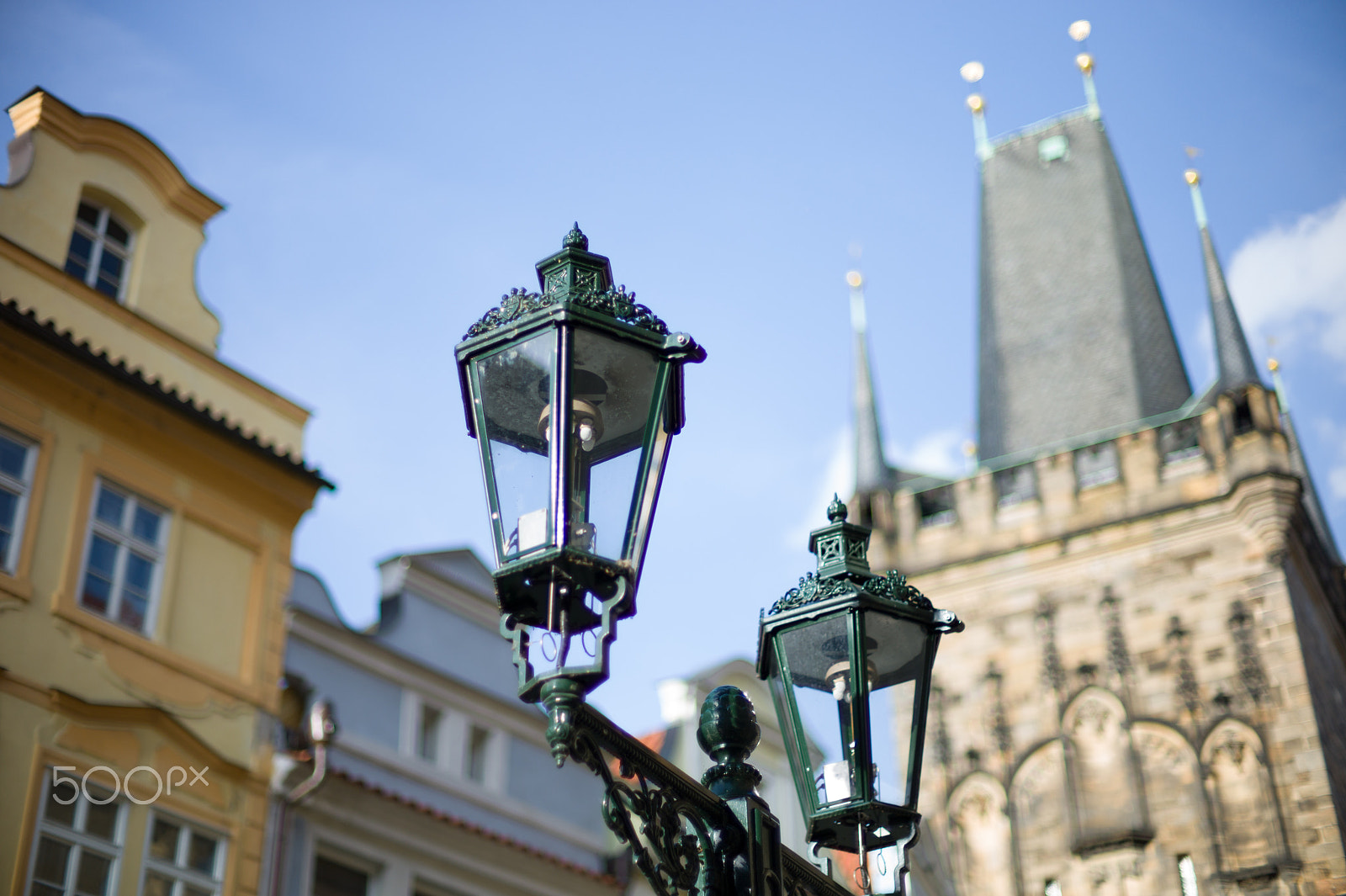 Noctilux-M 50mm f/1 sample photo. Street lamp photography