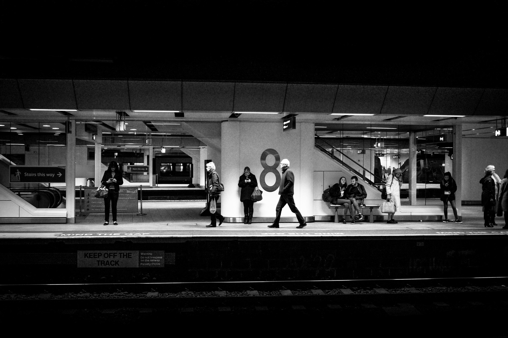 Fujifilm X-E1 + Fujifilm XF 27mm F2.8 sample photo. Birmingham new street station photography