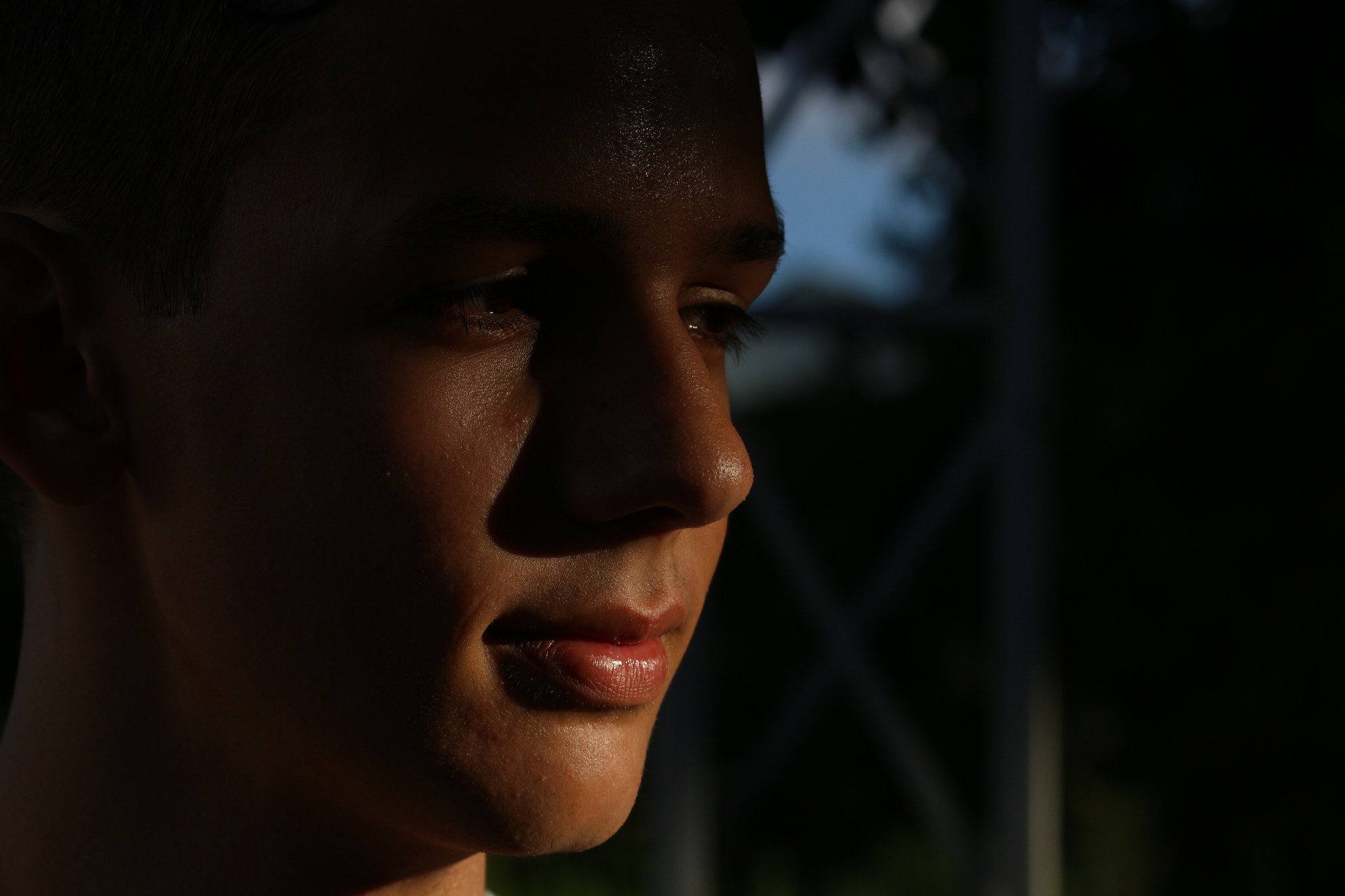 Canon EF-S 55-250mm F4-5.6 IS II sample photo. Lips photography
