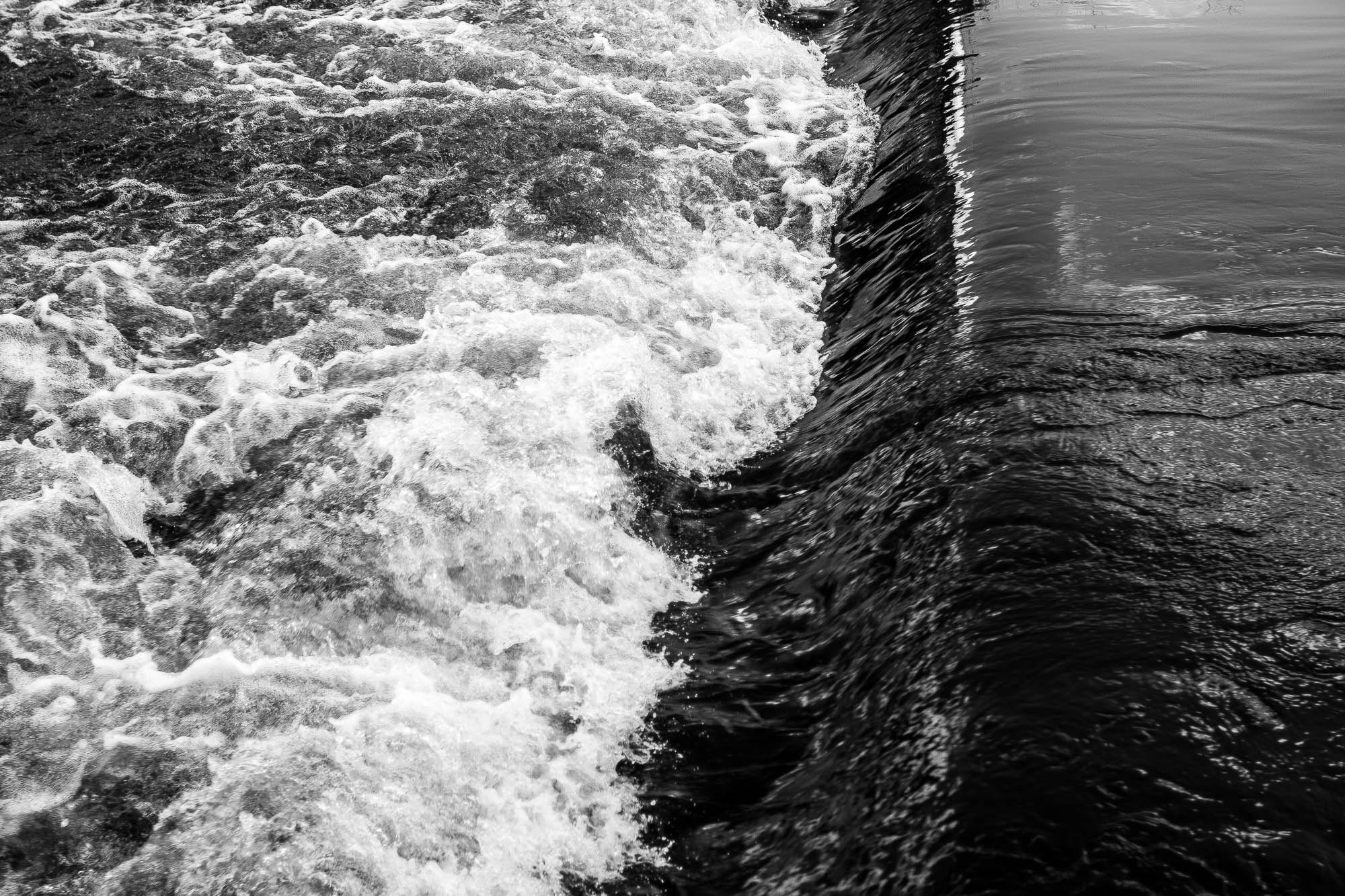 Canon EF 17-40mm F4L USM sample photo. Waterflow photography