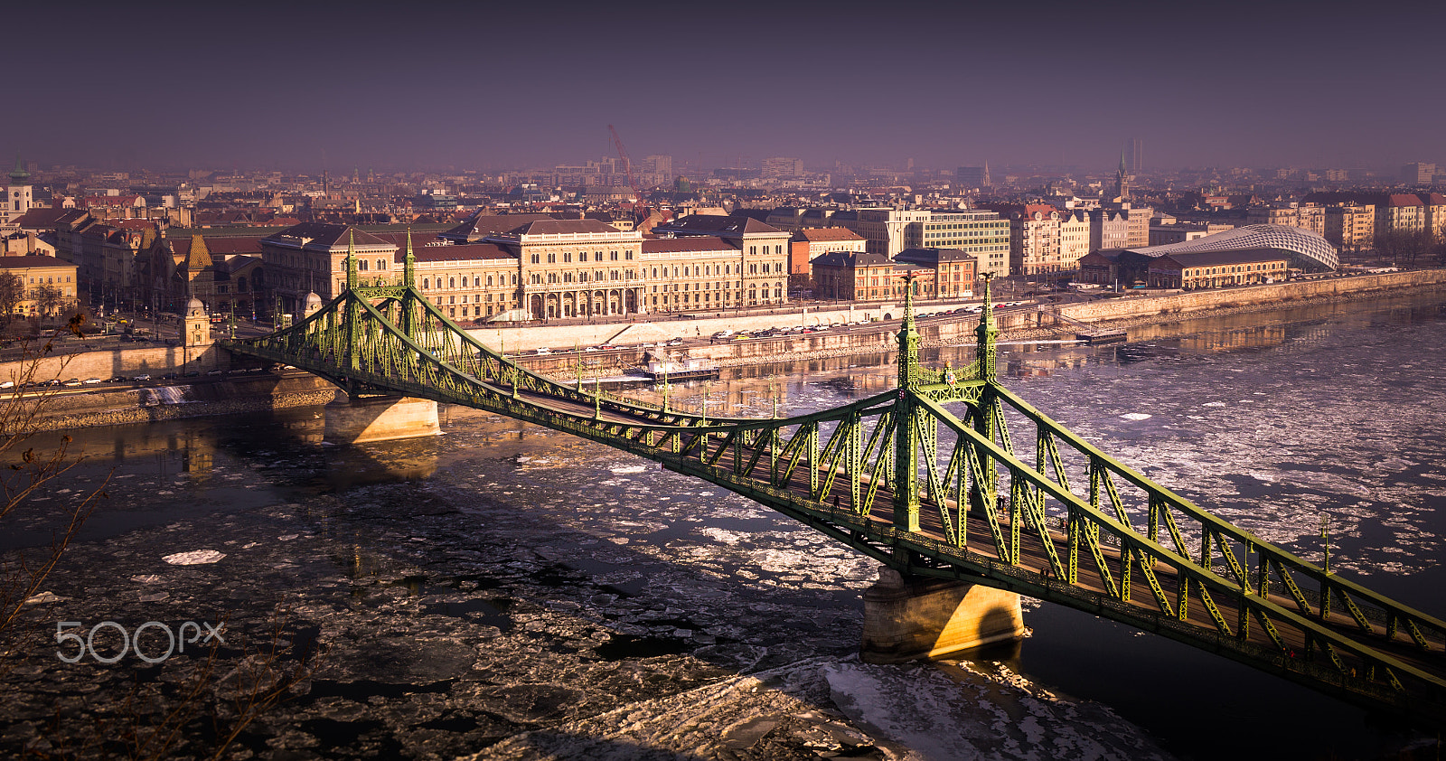 Canon EF-S 24mm F2.8 STM sample photo. Ponte budapeste photography