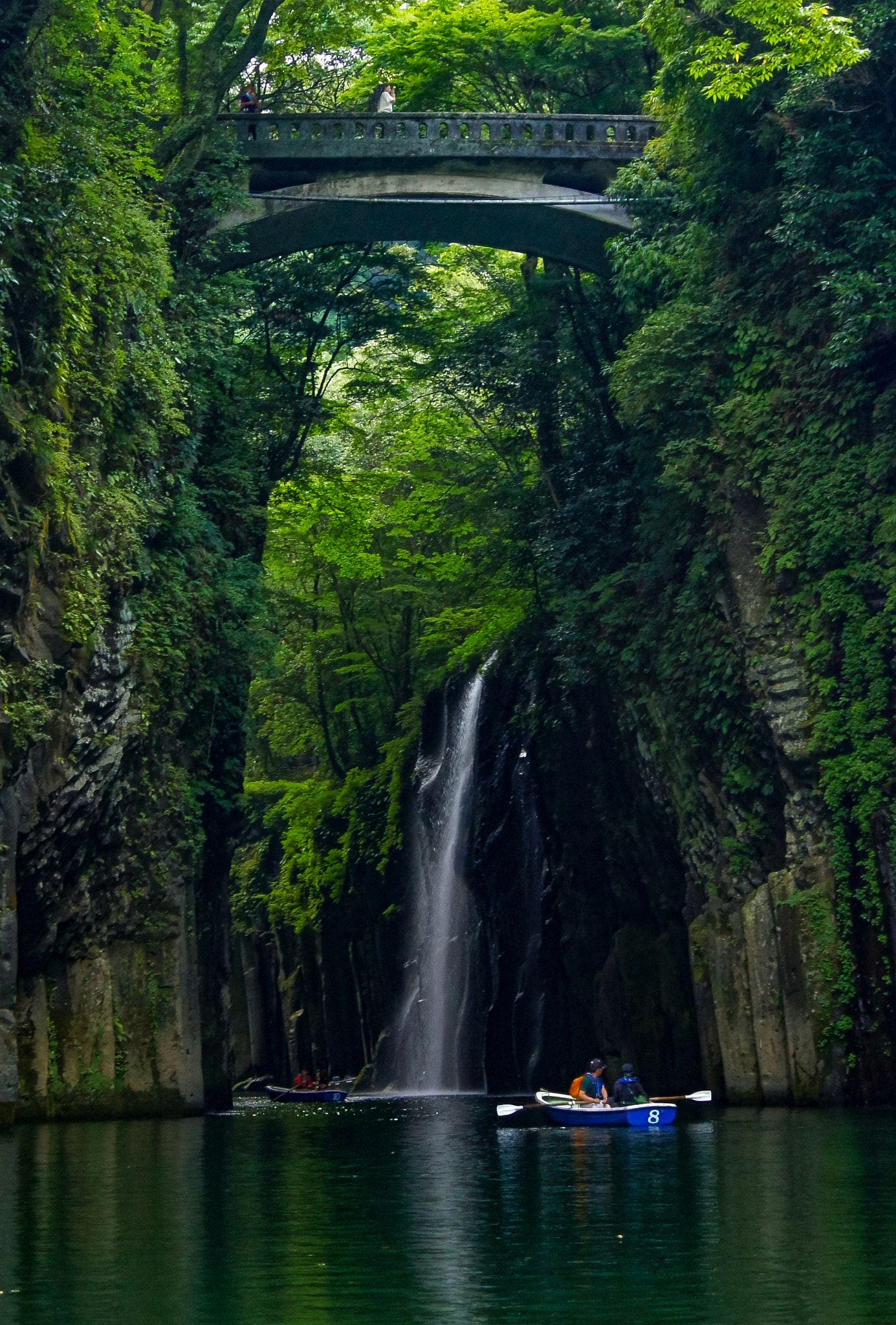 Sony SLT-A55 (SLT-A55V) sample photo. Takachiho photography