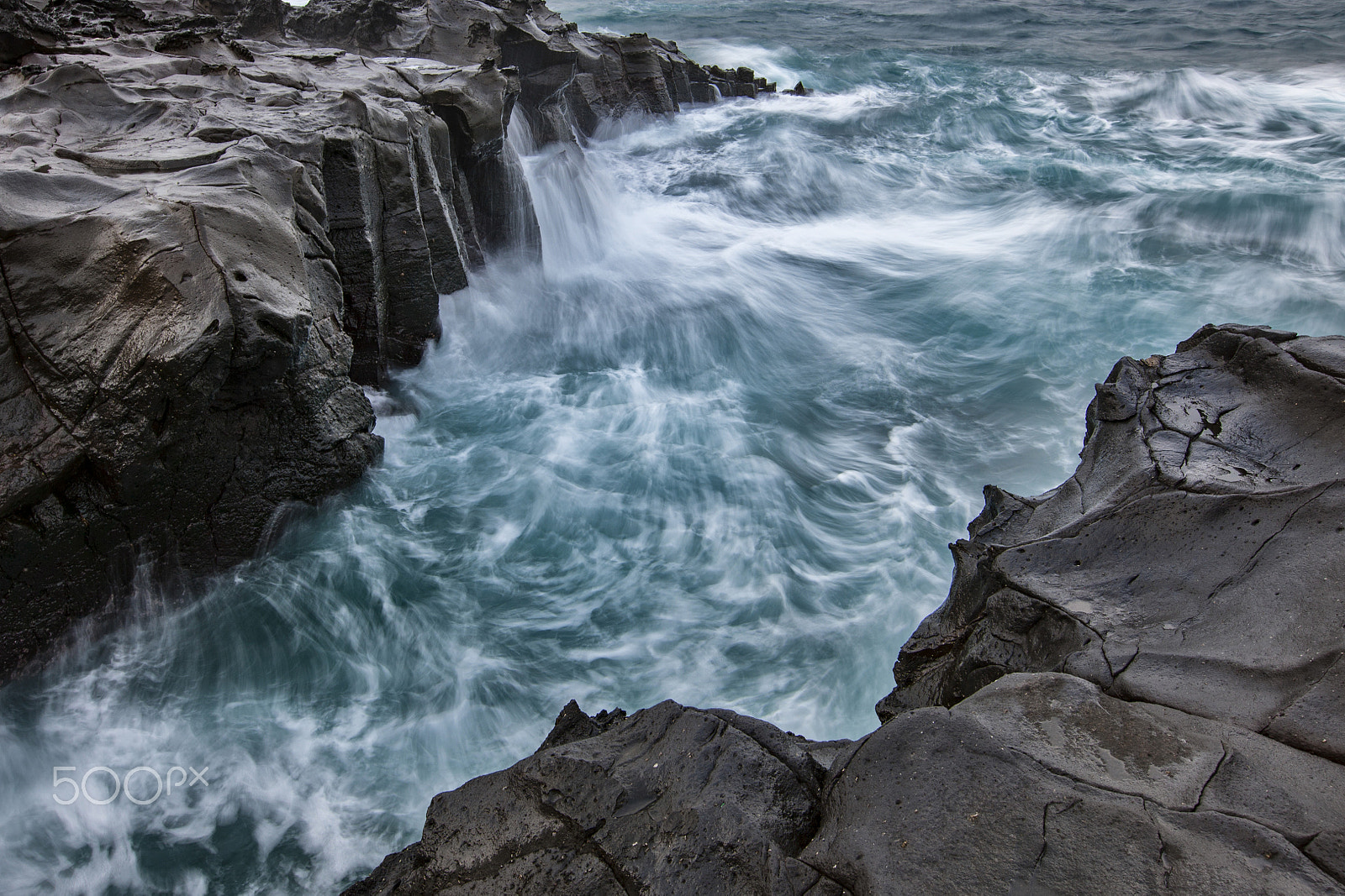 Canon EOS-1Ds Mark III sample photo. Jeju lsland wave photography