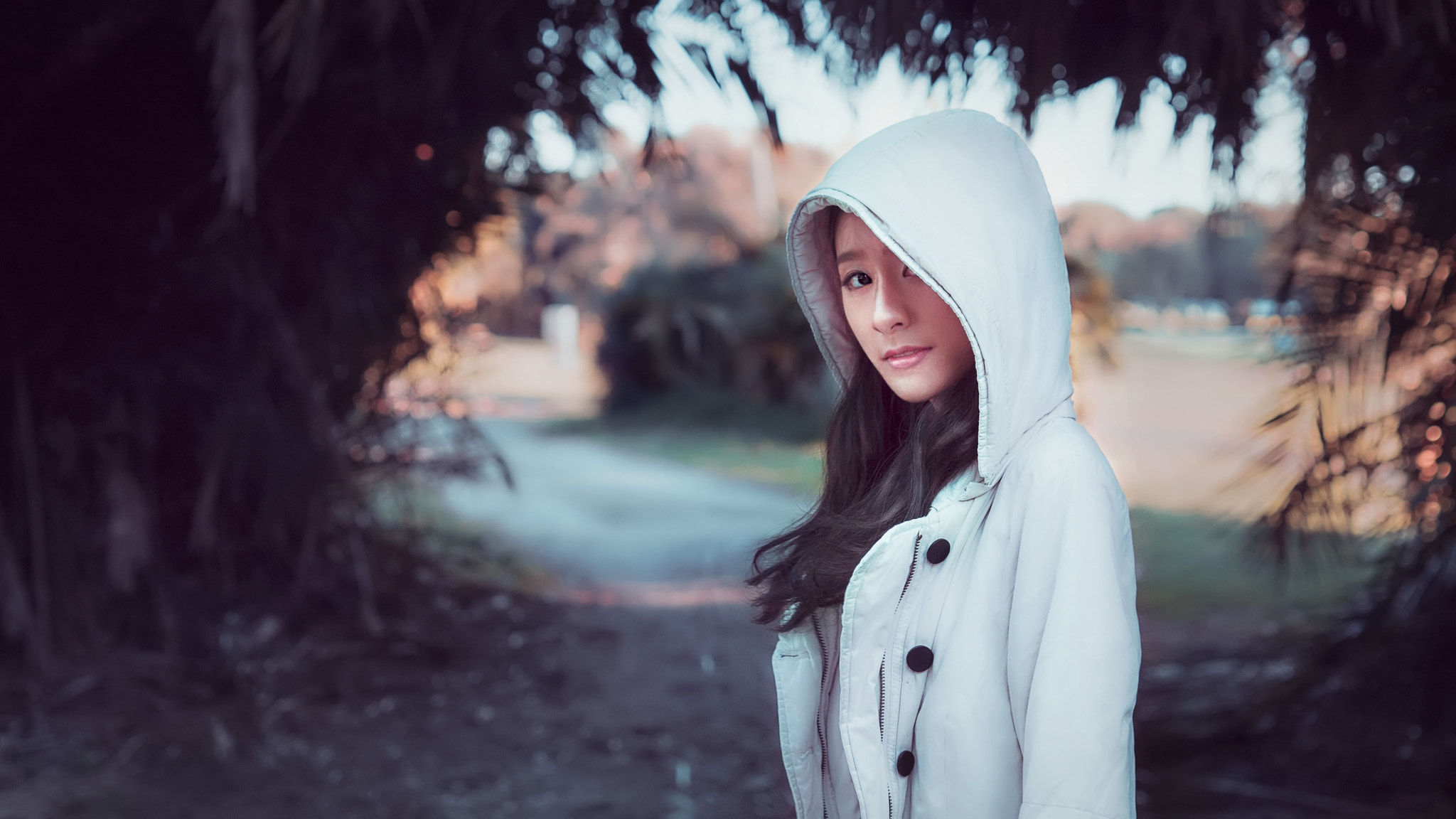 Sigma 35mm F1.4 DG HSM Art sample photo. Hiden in white photography