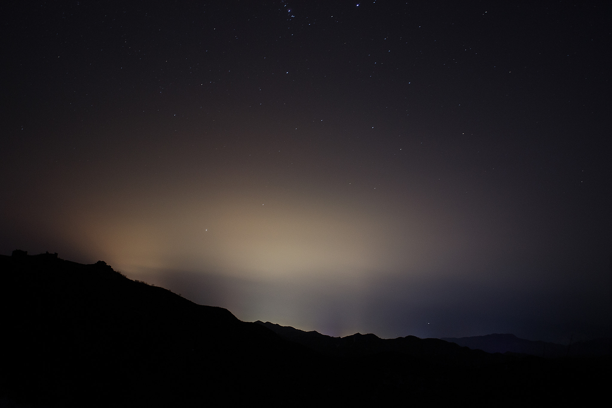 Nikon D3100 + Nikon AF Nikkor 24mm F2.8D sample photo. Gubeikou by night photography