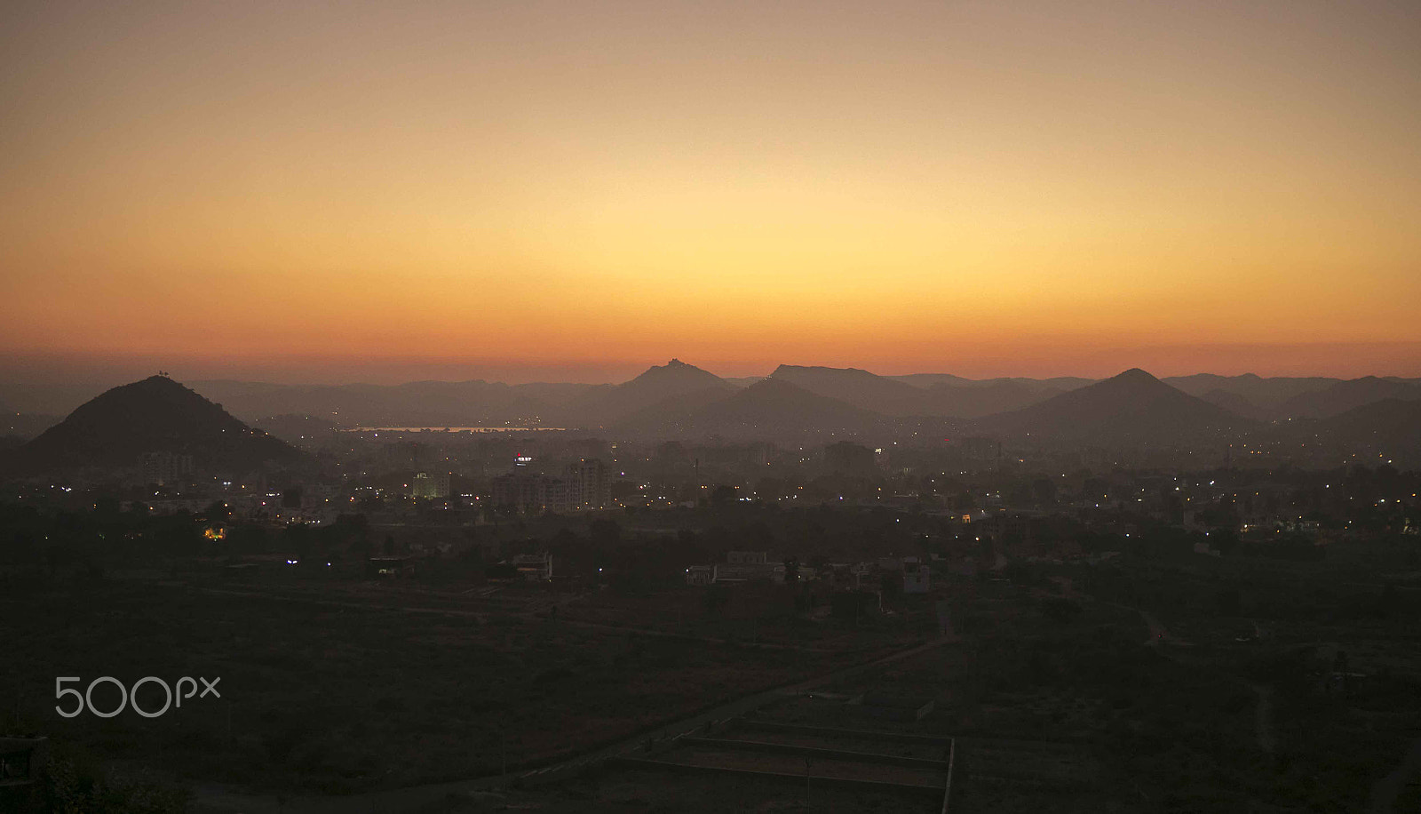 Canon EF 24-70mm F2.8L USM sample photo. Udaipur skyline photography
