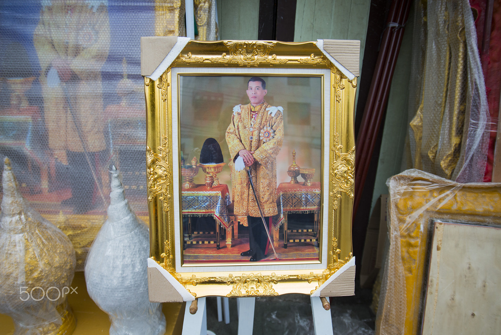 Sigma 17-35mm F2.8-4 EX DG  Aspherical HSM sample photo. Thailand bangkok king vajiralongkorn photography