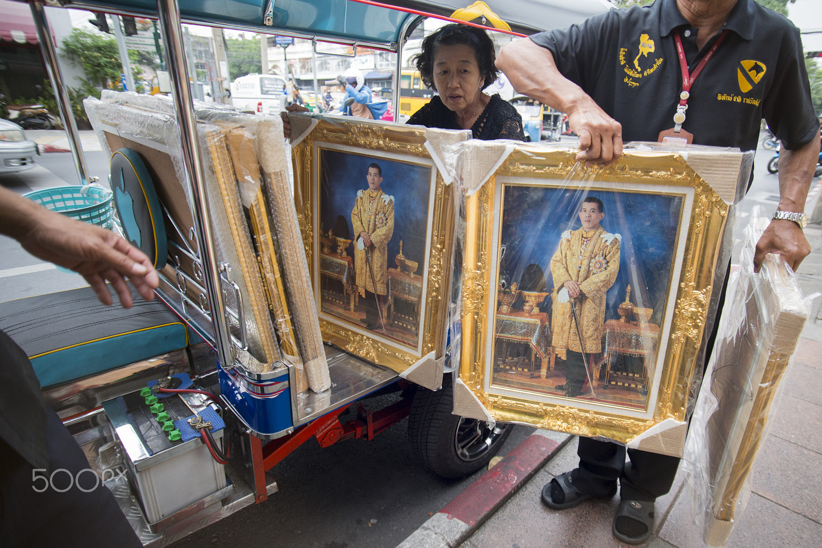 Sigma 17-35mm F2.8-4 EX DG  Aspherical HSM sample photo. Thailand bangkok king vajiralongkorn photography