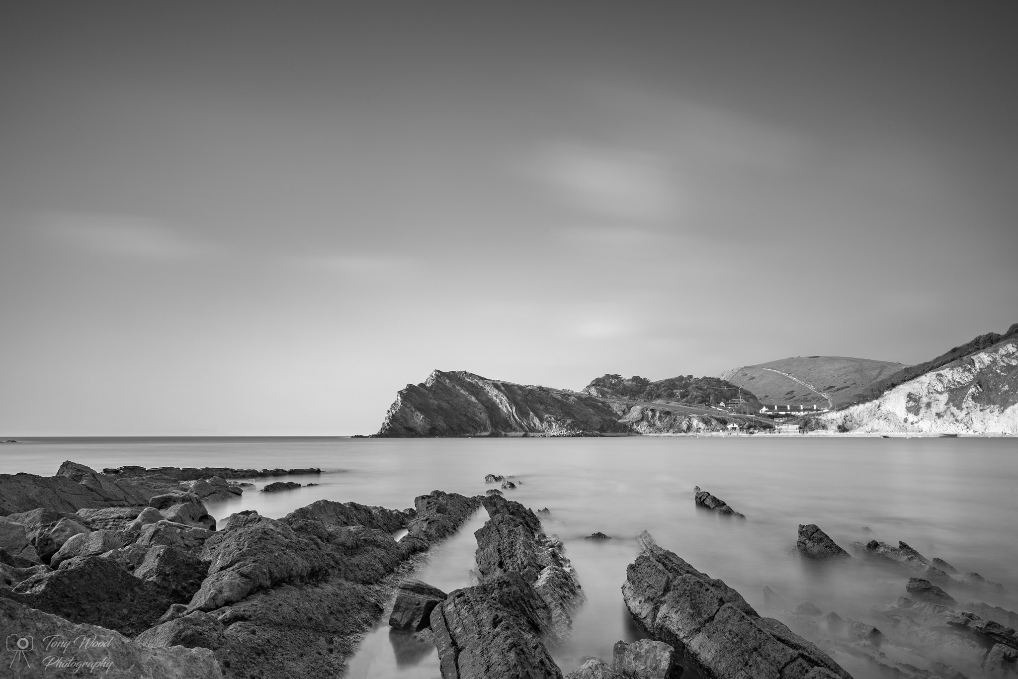 ZEISS Batis 25mm F2 sample photo. Lulworth cove photography