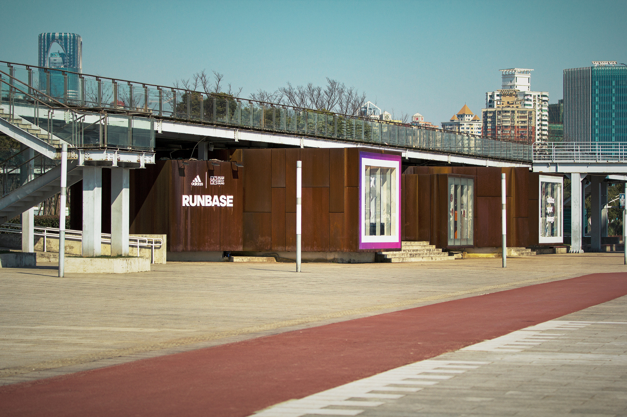 Canon EF 70-200mm F2.8L IS II USM sample photo. Adidas runbase photography