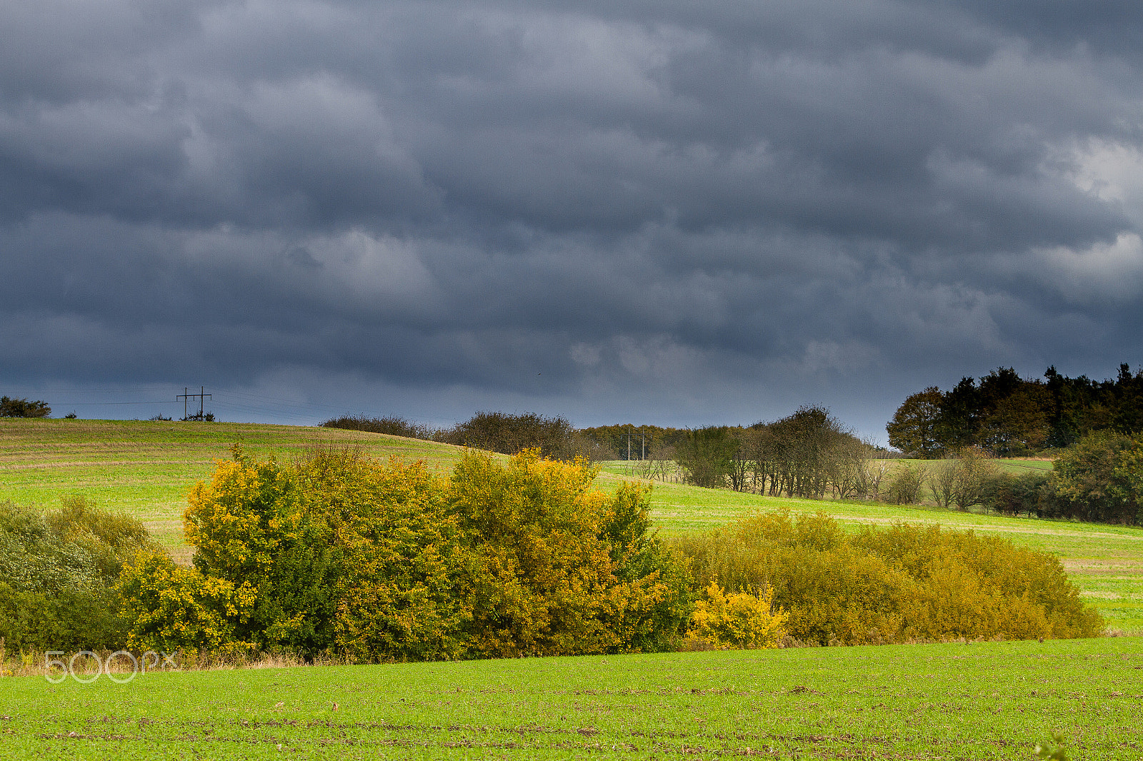 Canon EF 70-200mm F2.8L IS USM sample photo. Dark clouds photography
