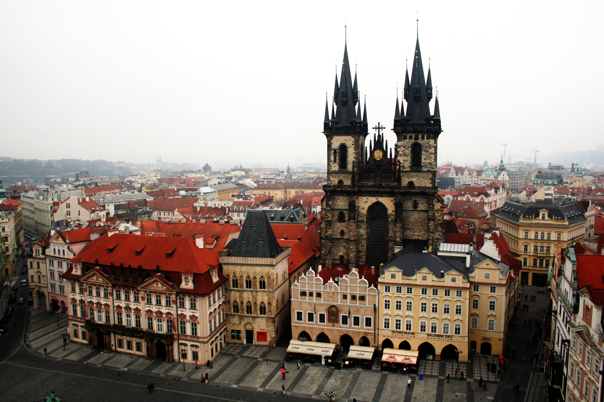 Canon EF-S 18-55mm f/3.5-5.6 USM sample photo. Prague photography