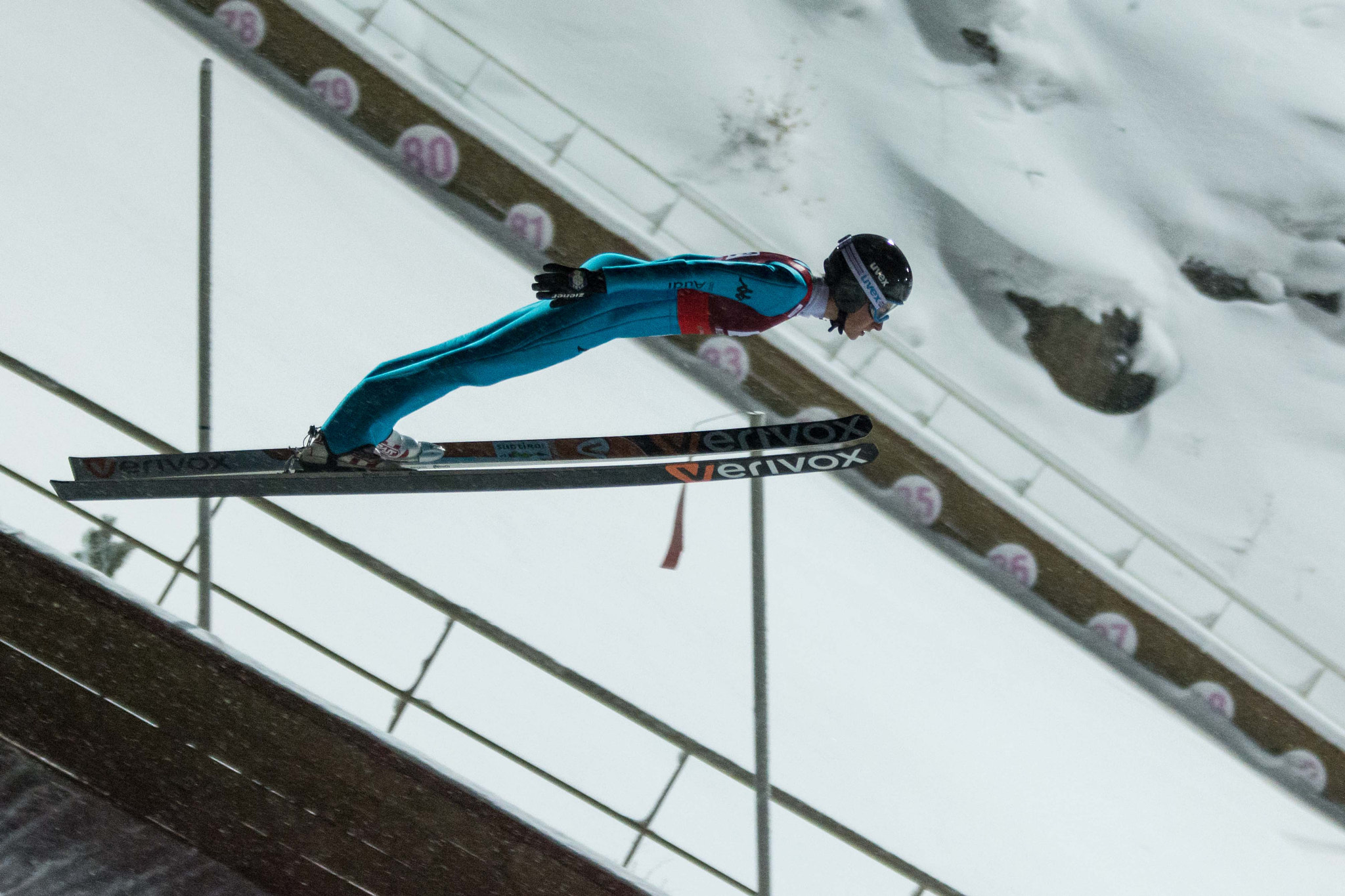 Nikon D7100 + Sigma 70-200mm F2.8 EX DG OS HSM sample photo. Ski jump&fly photography