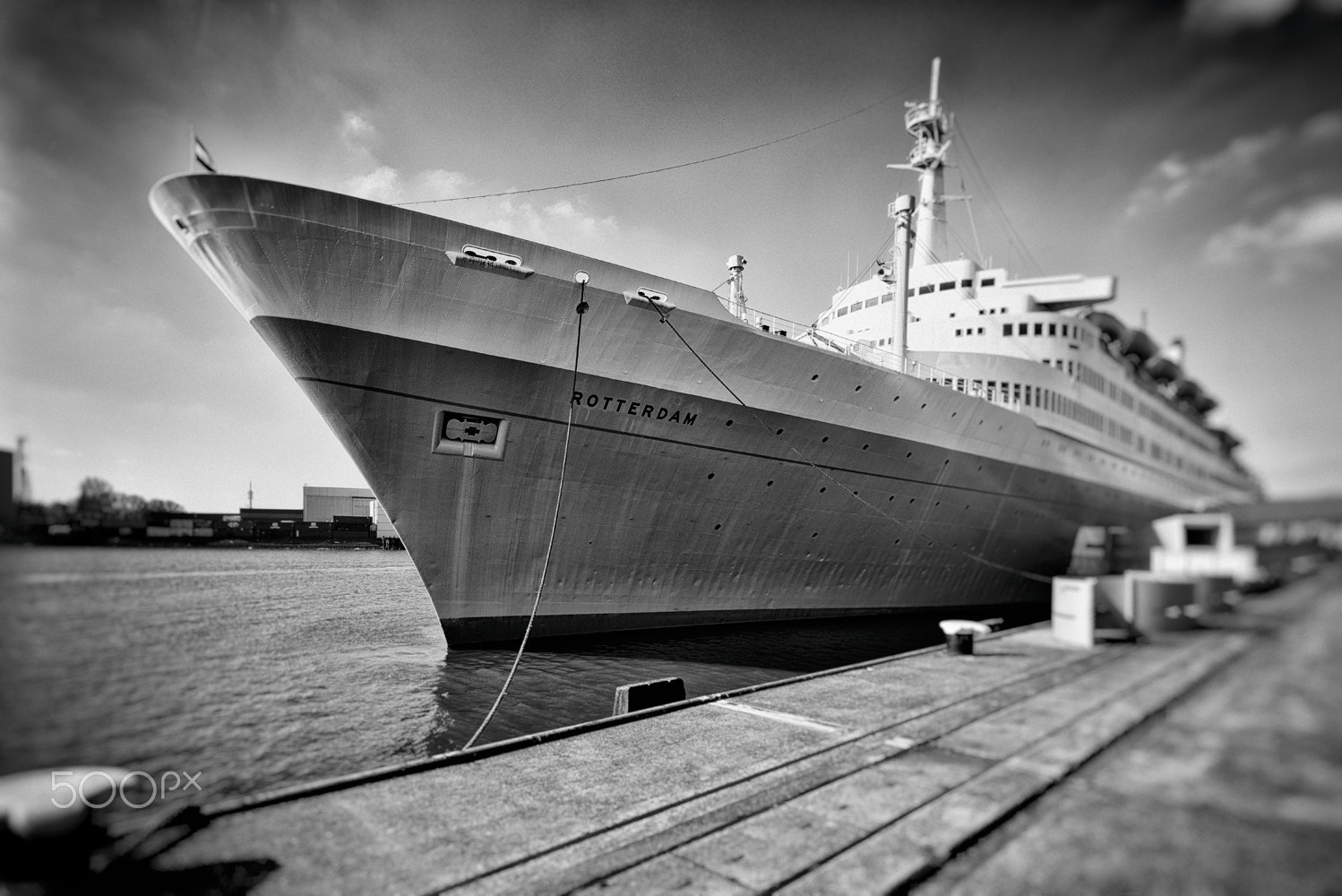 Nikon AF-S Nikkor 17-35mm F2.8D ED-IF sample photo. Ss rotterdam photography