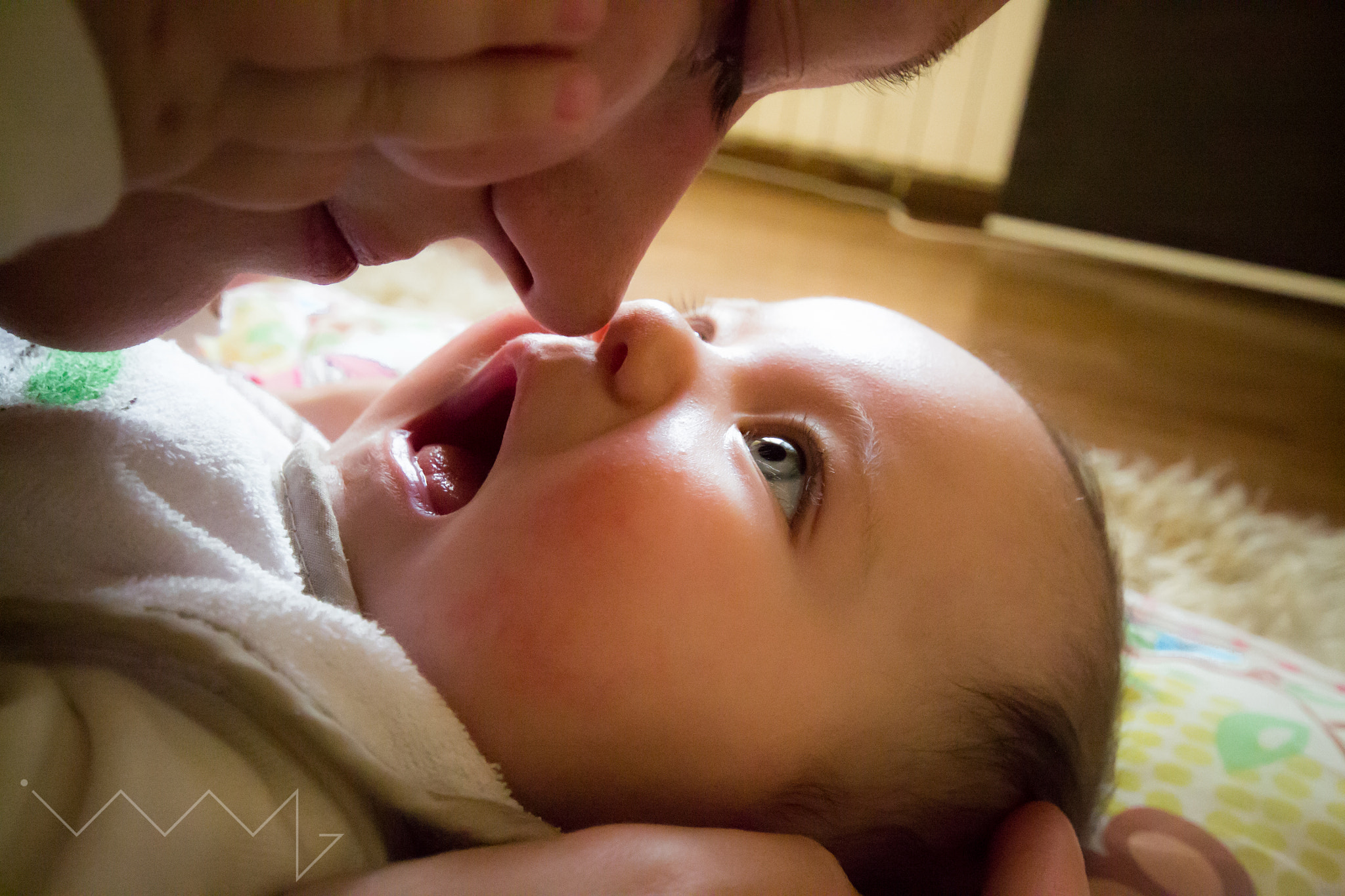 Sigma 10-20mm F4-5.6 EX DC HSM sample photo. Family love photography