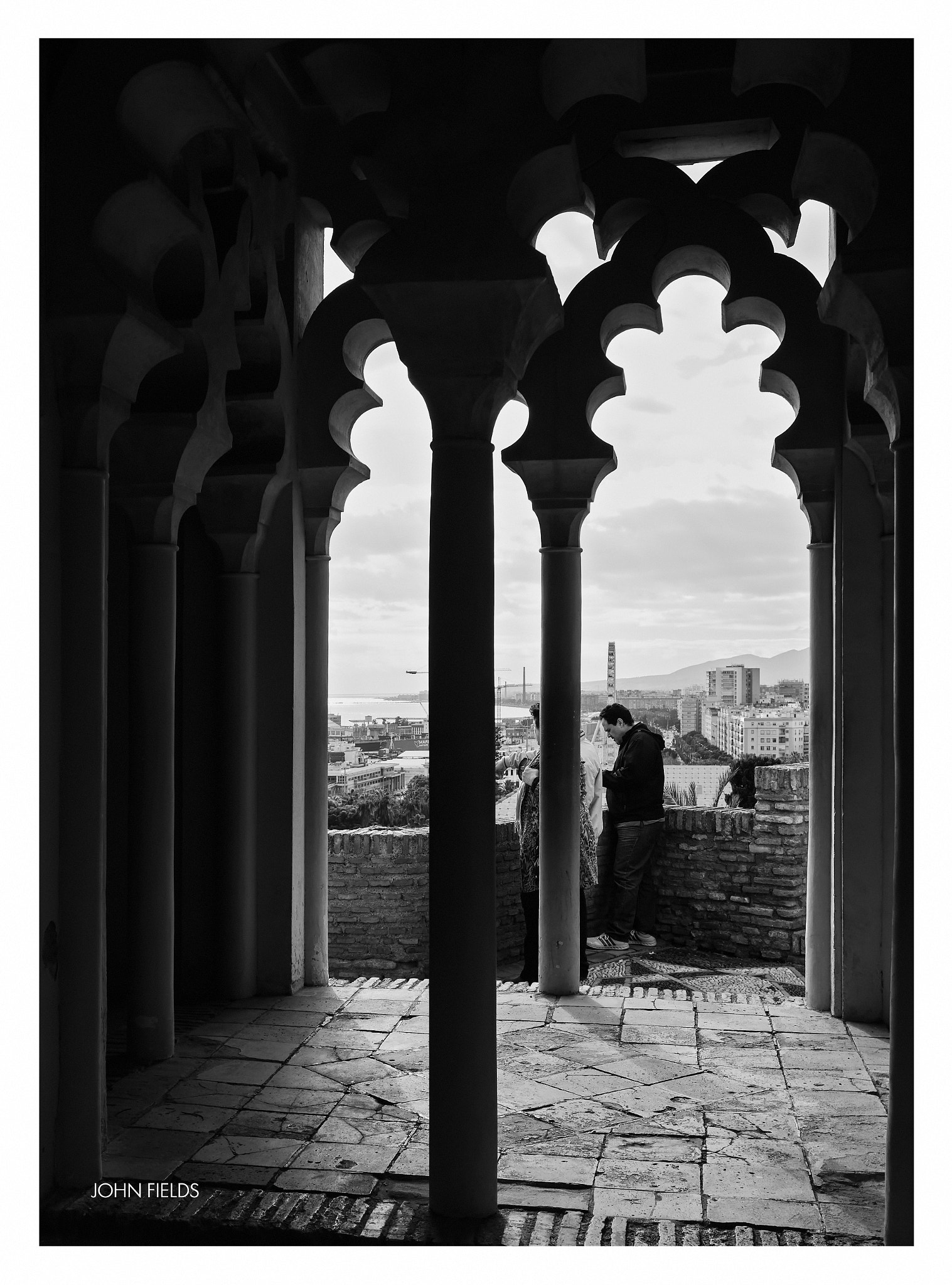 Panasonic Lumix DMC-GX8 + Olympus M.Zuiko Digital ED 12-40mm F2.8 Pro sample photo. Málaga (34) alcazaba photography