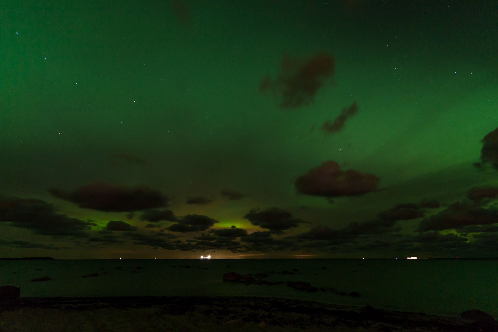 Sigma 10-20mm F4-5.6 EX DC HSM sample photo. Northern lights over estonia photography