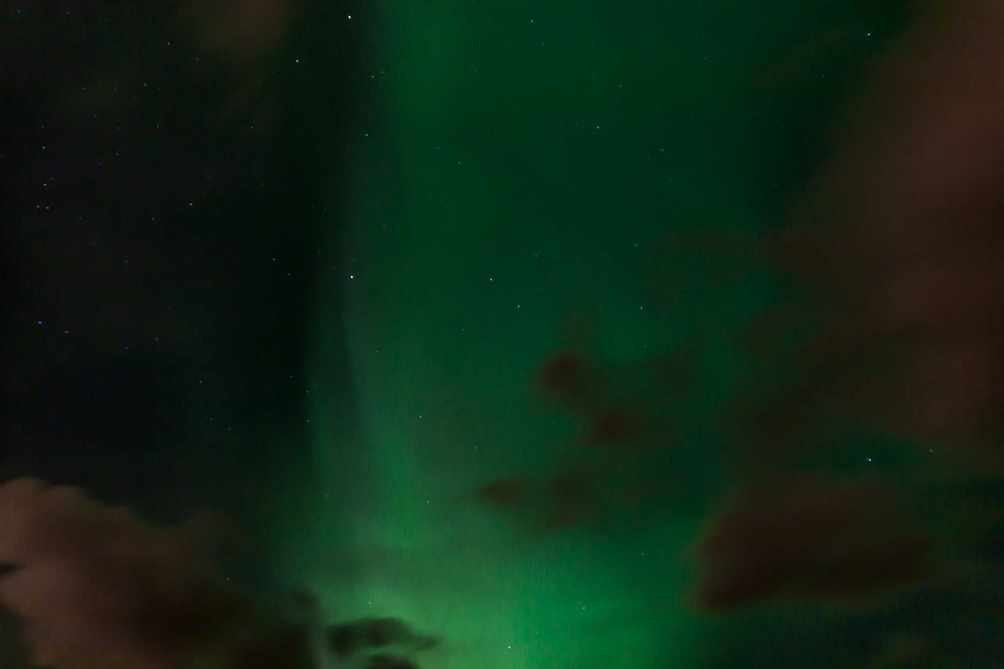 Sigma 10-20mm F4-5.6 EX DC HSM sample photo. Northern lights over estonia photography