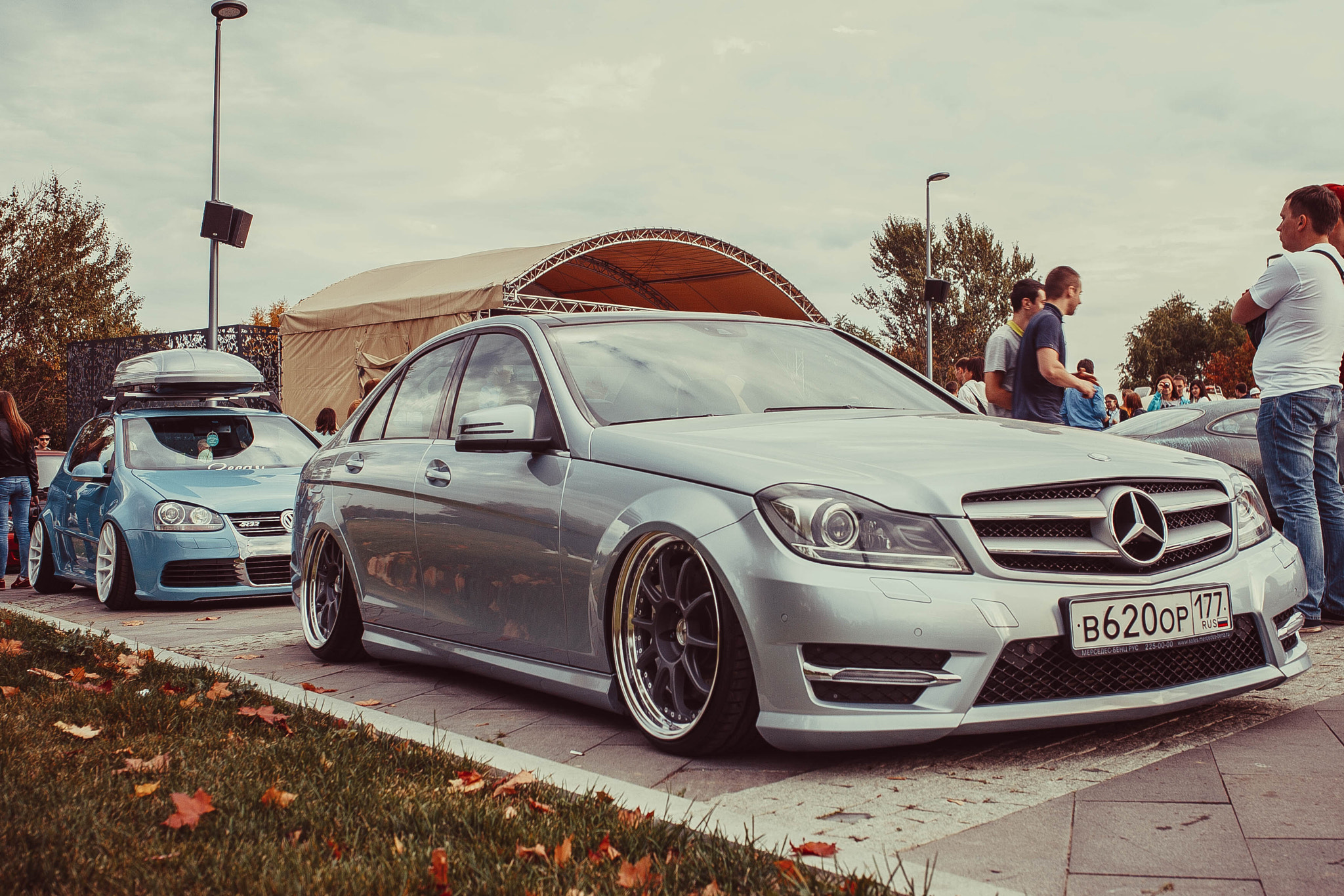 Canon EOS-1D Mark II sample photo. Mercedes-benz c photography