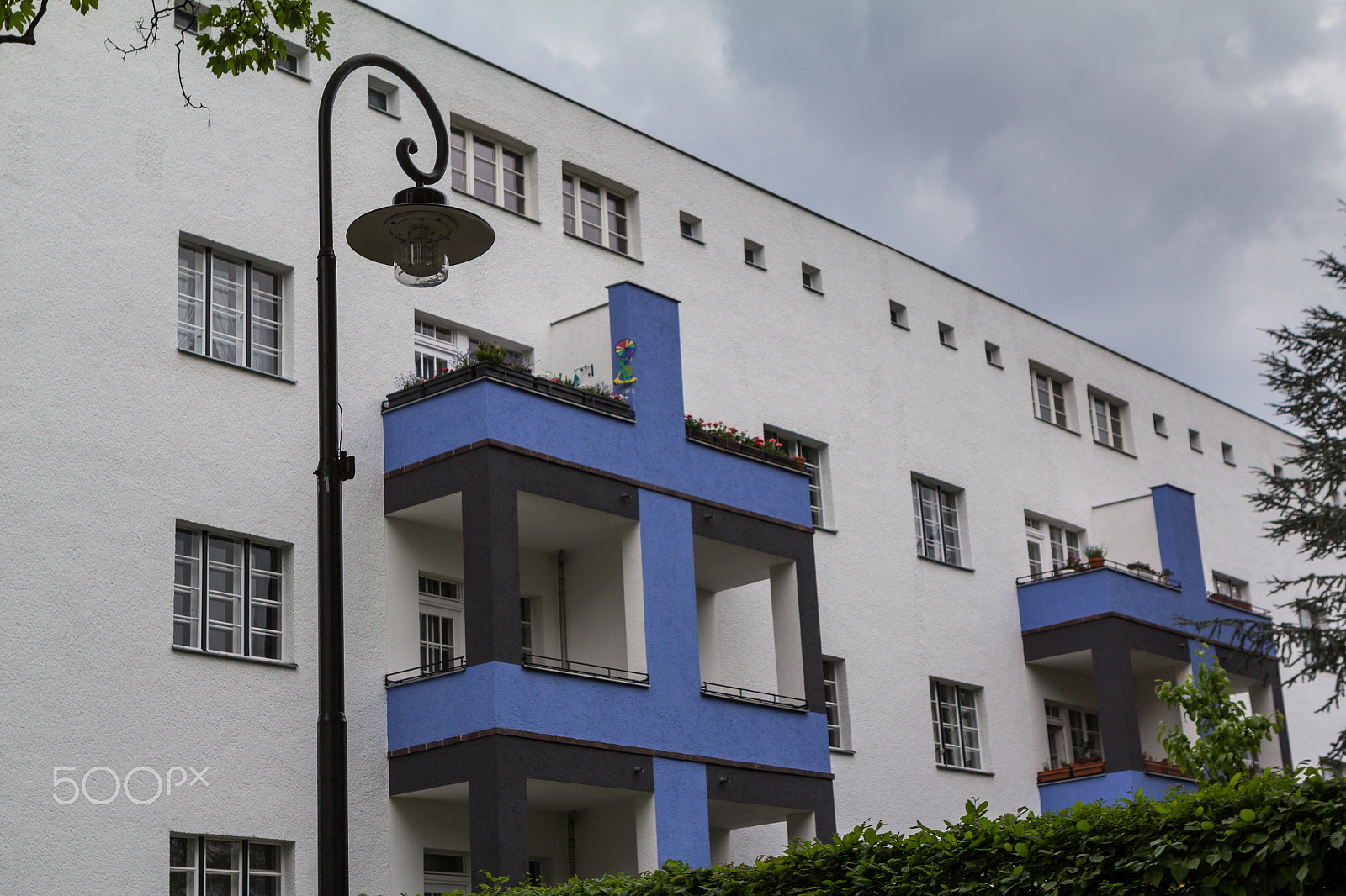 Canon EOS 60D + Canon EF 24-70mm F2.8L USM sample photo. Hufeisensiedlung, a modern housing world heritage photography