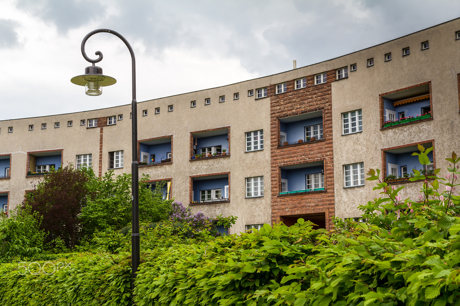 Canon EOS 60D + Canon EF 24-70mm F2.8L USM sample photo. Hufeisensiedlung, a modern housing world heritage photography